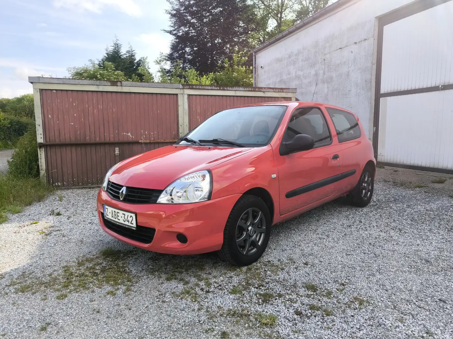 Renault Clio 1.2 essence 75cv Euro 5 garantie - 1