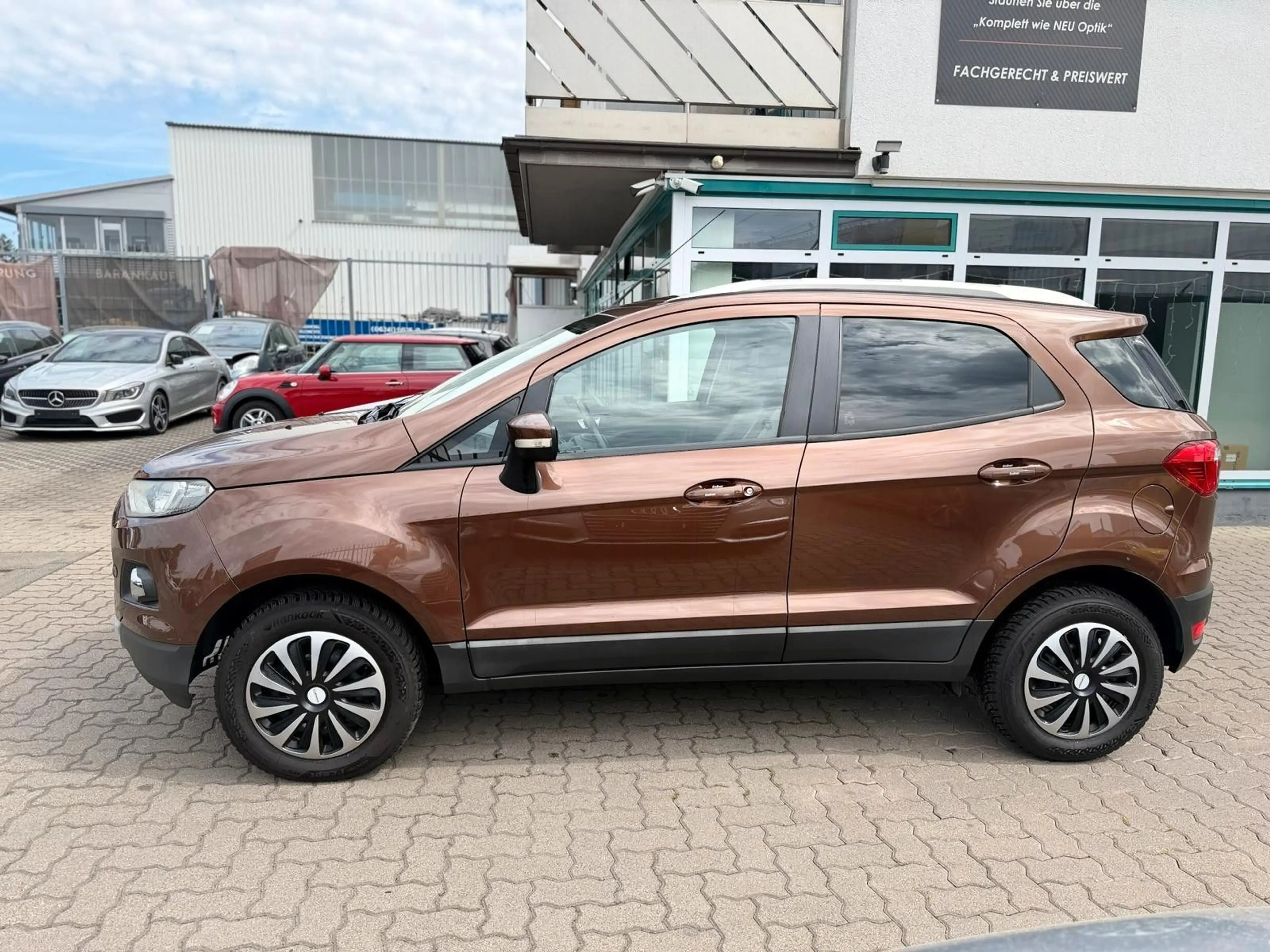 Ford EcoSport Titanium*SHZG*PDC*ISOFIX*AUTOMATIK* — photo 7
