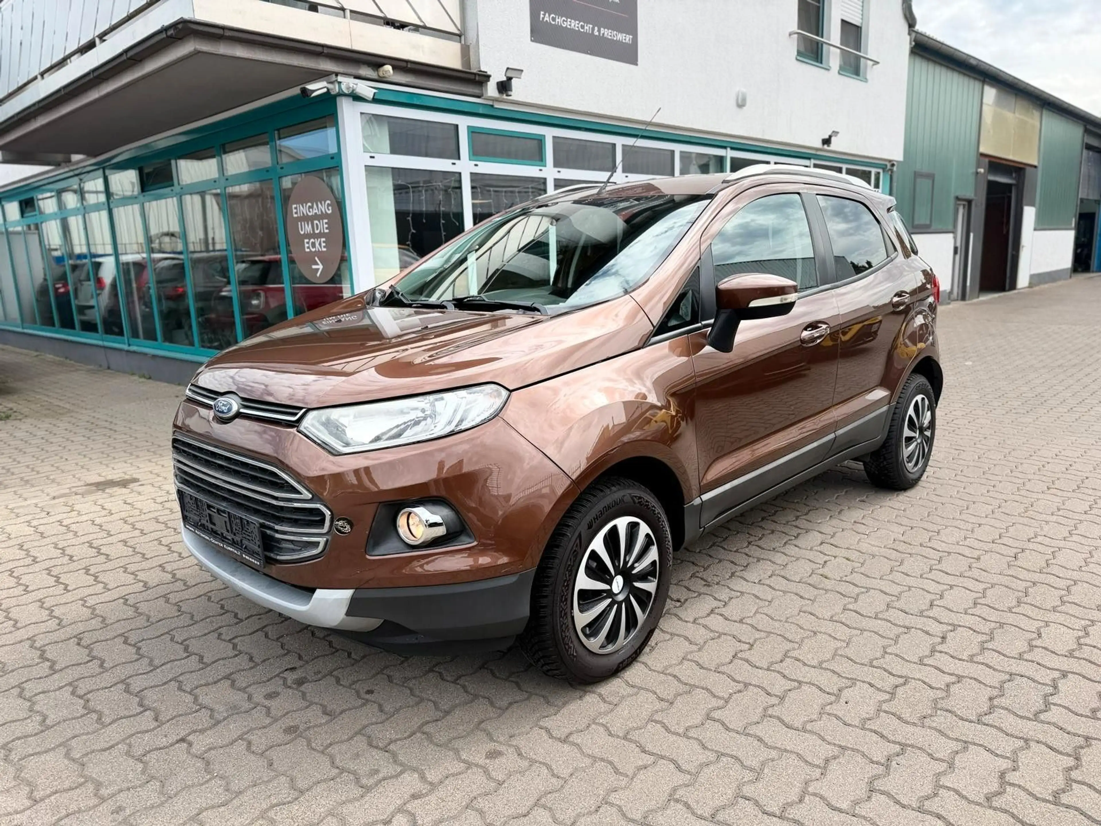 Ford EcoSport Titanium*SHZG*PDC*ISOFIX*AUTOMATIK* — photo 3