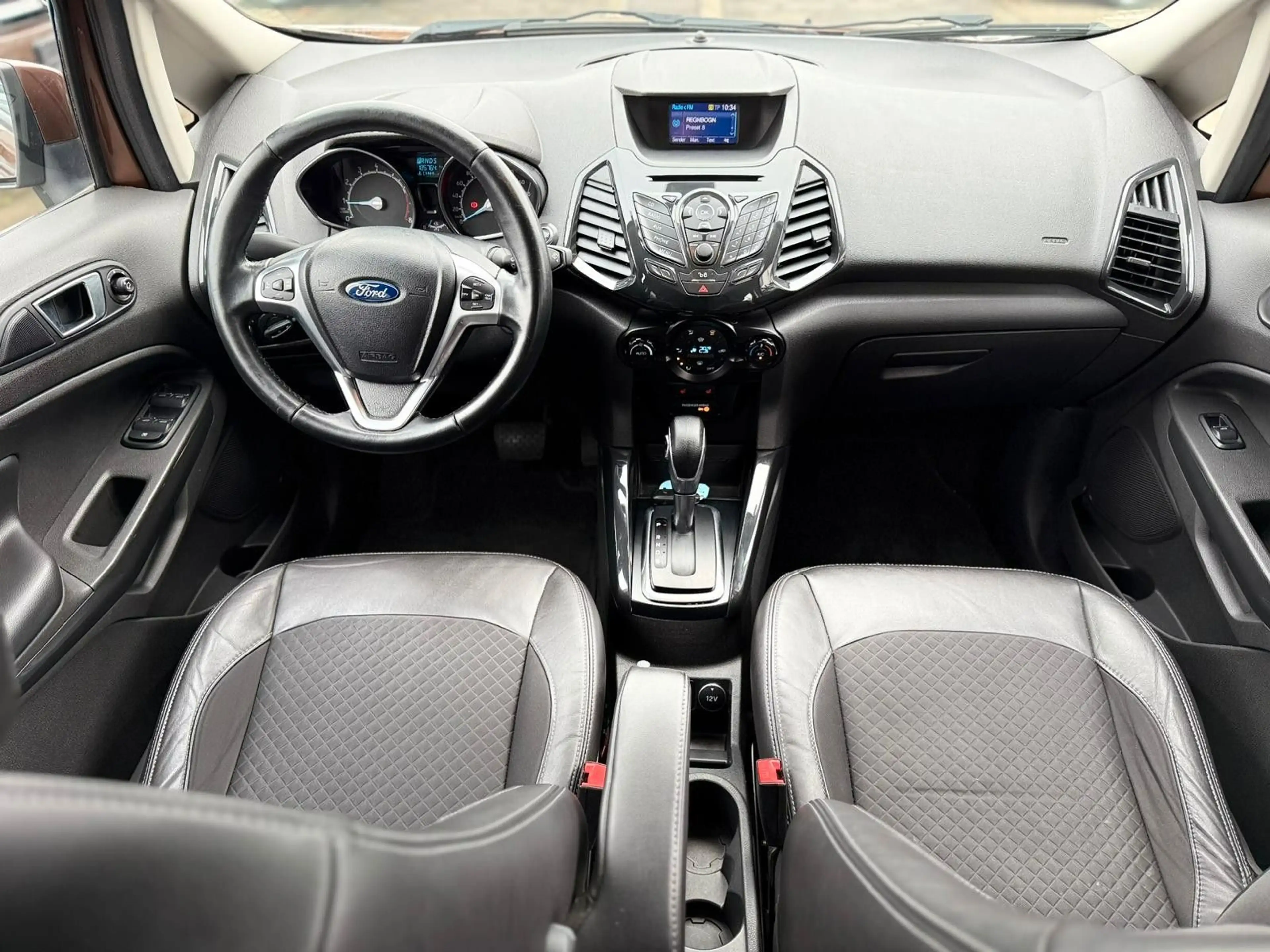 Ford EcoSport Titanium*SHZG*PDC*ISOFIX*AUTOMATIK* — photo 9