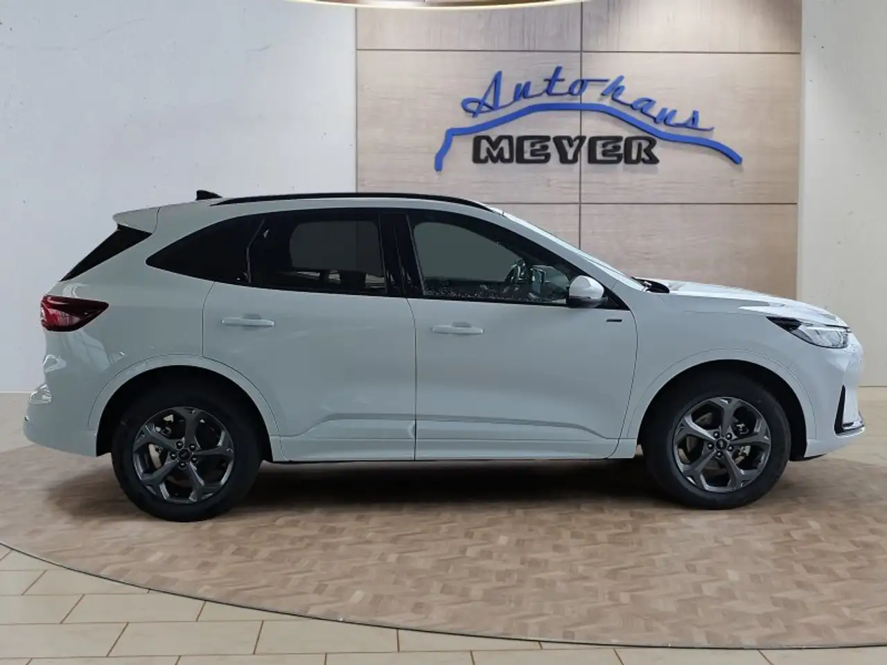 Ford Kuga ST-Line 2,5 FHEV 180PS 5*J.Gar/LED/Navi/Winterp. 6