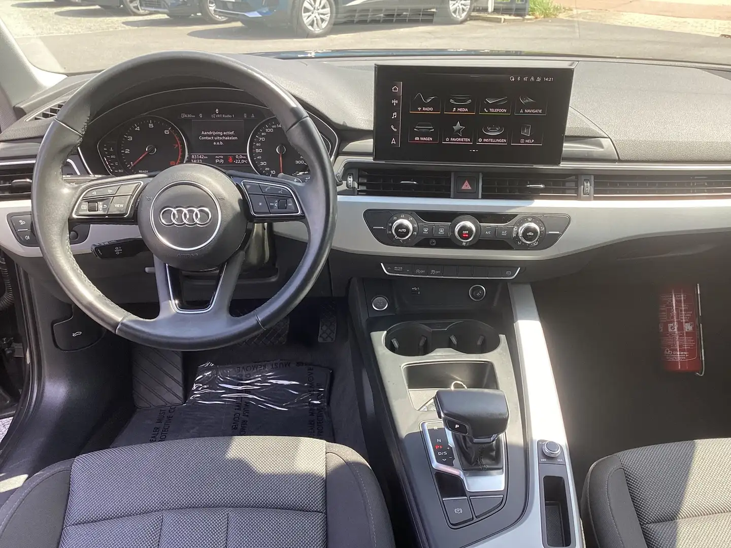 Audi A4 35TFSi/1steEig/83000km/LED/Navi/Cruise/Alu/Pdc Сірий - 2