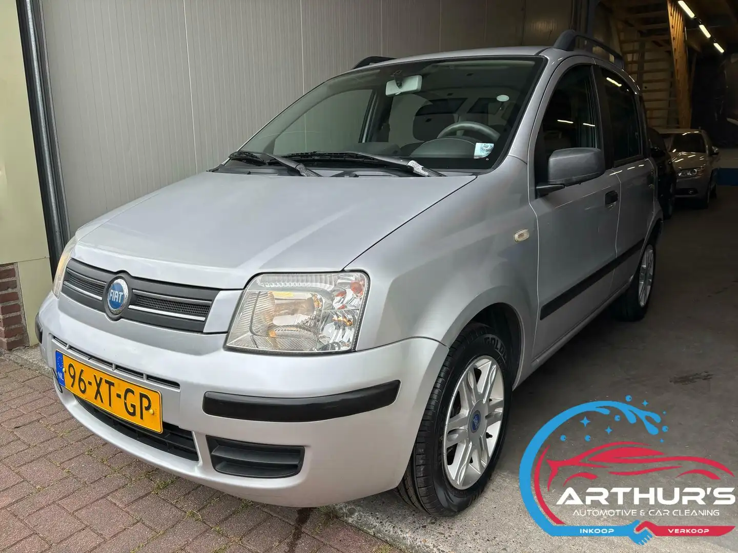 Fiat Panda 1.2 Dynamic B.j.2007 met NIEUWE APK Grau - 1