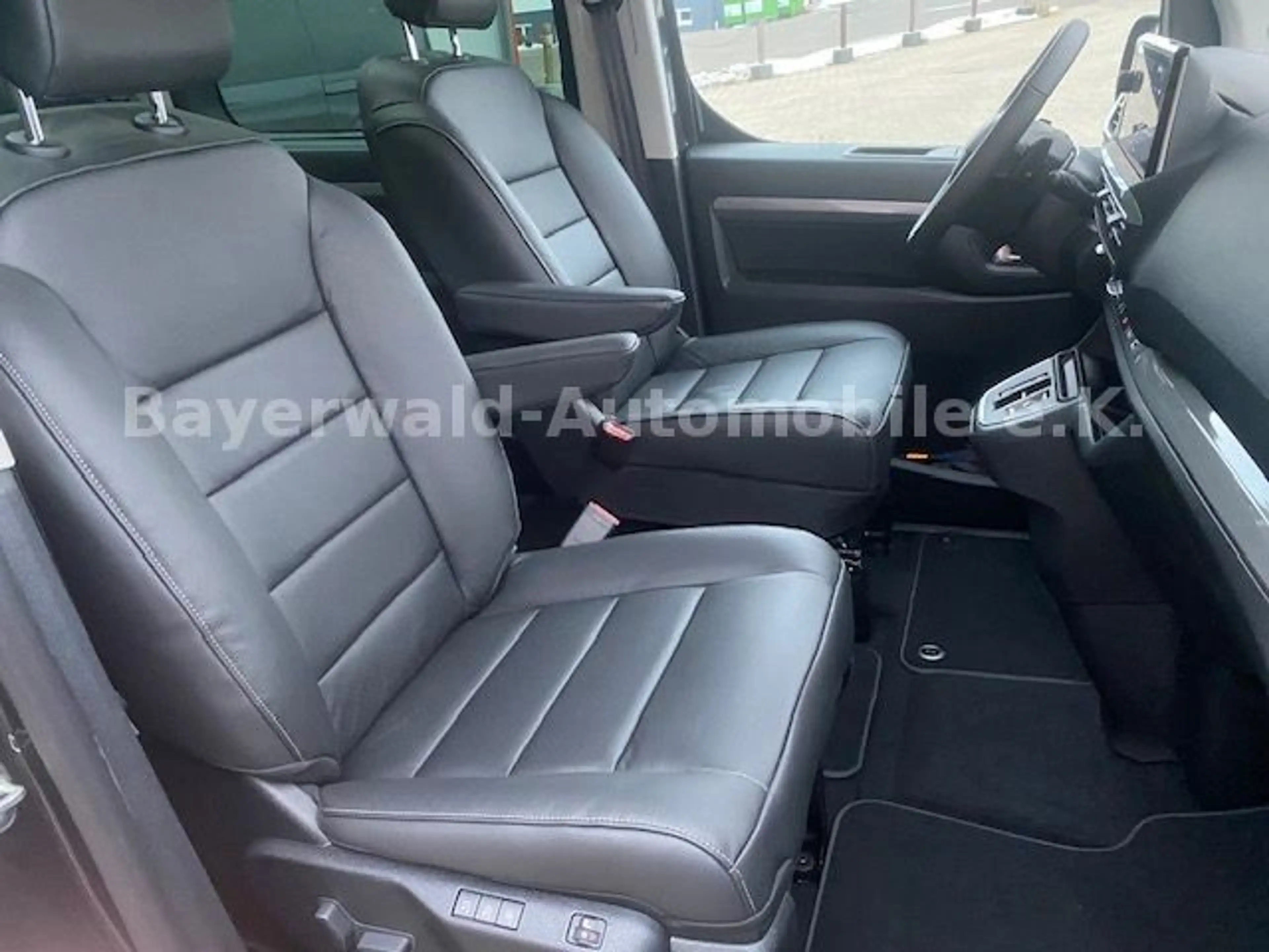 Citroen Spacetourer Spacetourer M 6 + 7 Sitzer 11 Stück — photo 15