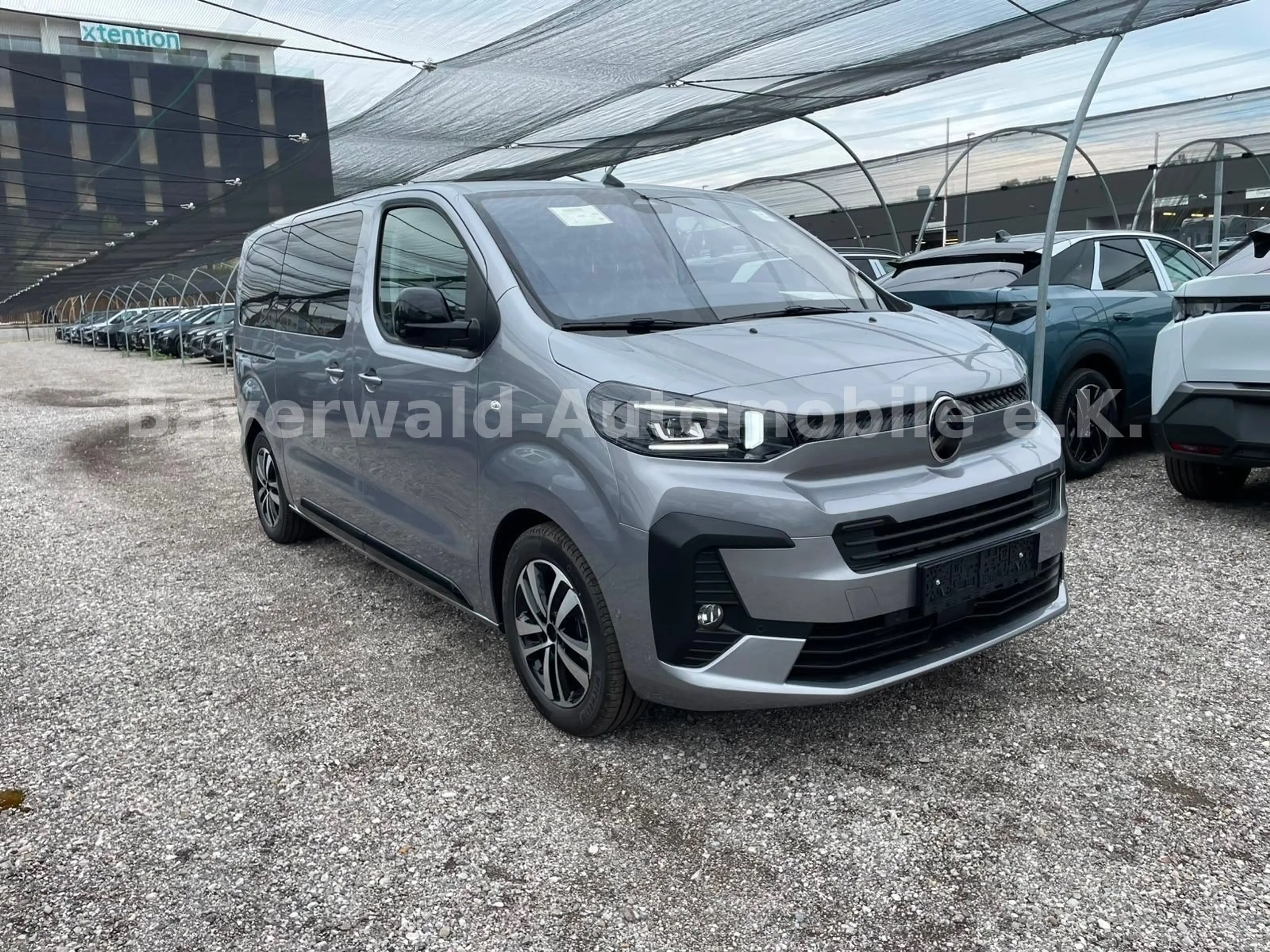 Citroen Spacetourer Spacetourer M 6 + 7 Sitzer 11 Stück — photo 7