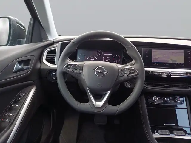 Opel Grandland view 13