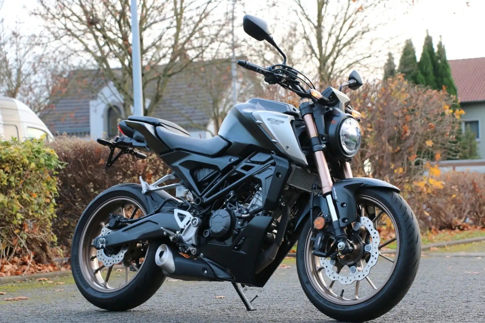 Honda CB 125 R *24 MONATE GARANTIE* *Tieferlegung* Noir - 1