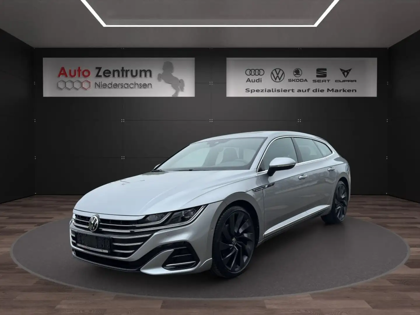 Volkswagen Arteon Shoot Brake 2.0 TSI R-Line Harman Kardon StandHz. Silber - 1