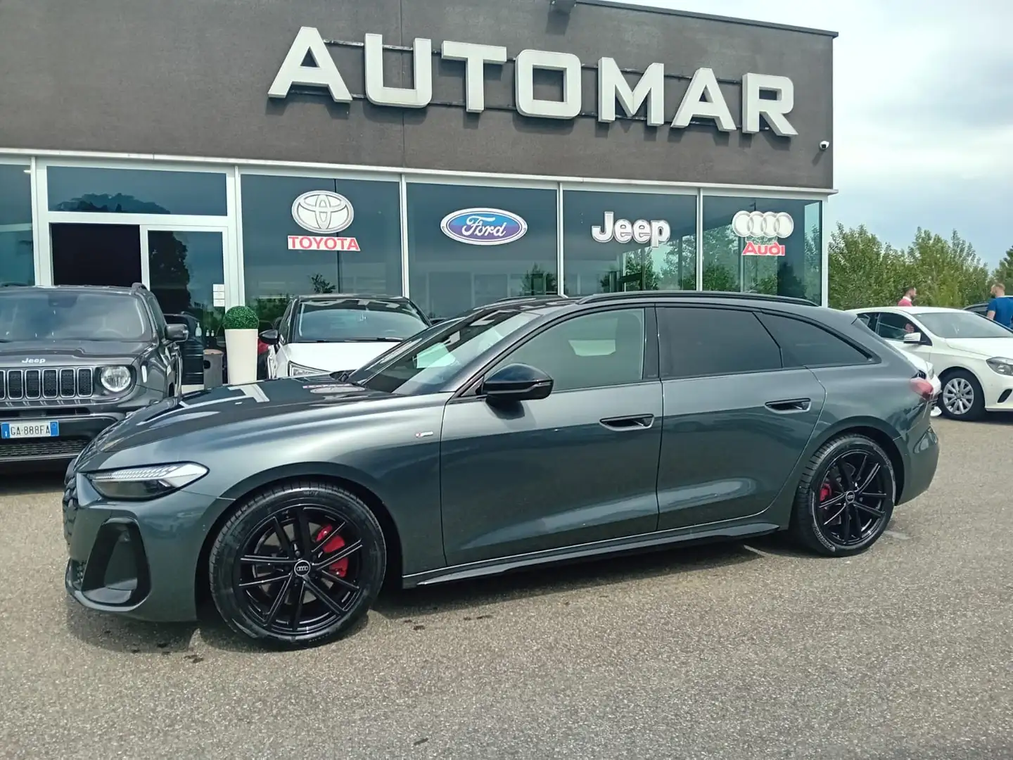 Audi A5 Avant 2.0 tdi mhev+ S line edition 204cv s-tronic Gris - 1