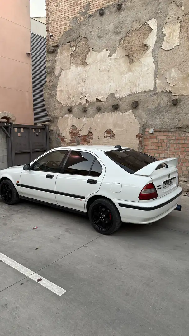 Honda Civic 1.5i LS VTEC-2 - 2