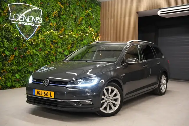 Volkswagen Golf Variant 1.5 TSI Highline DSG / LED / Camera / CarPlay