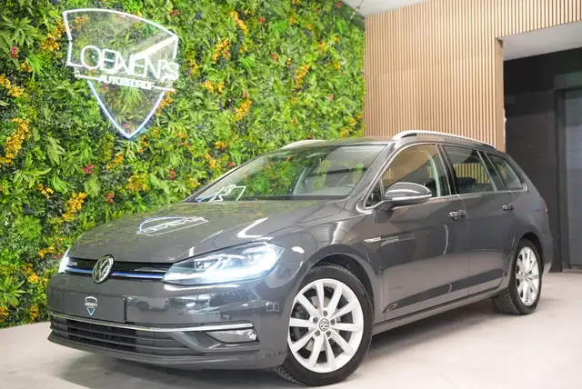 Volkswagen Golf Variant 1.5 TSI Highline DSG / LED / Camera / CarPlay