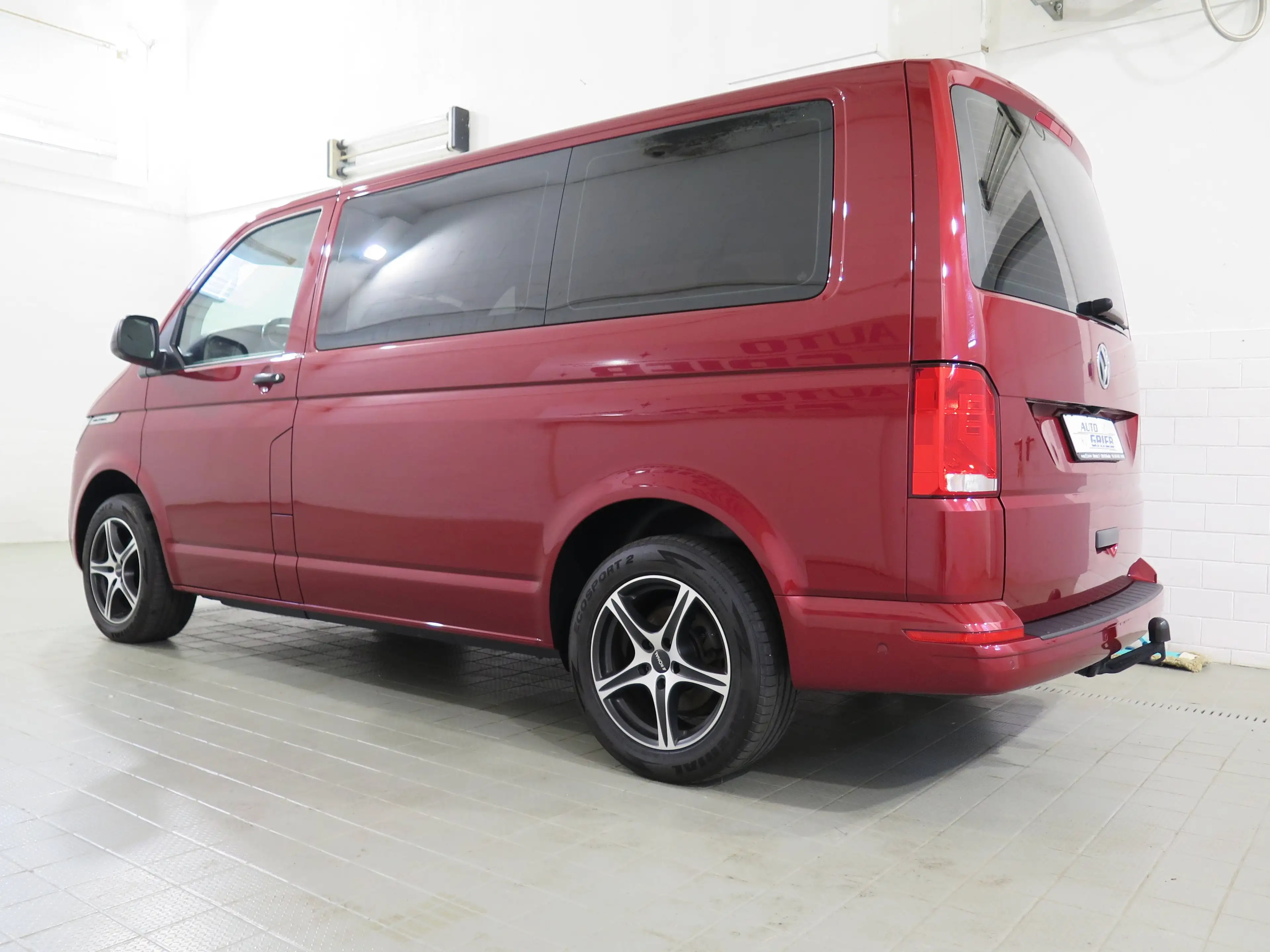 Volkswagen T6.1 Multivan Multivan, AHK, Standh, Navi, App, RFK, LED — photo 4