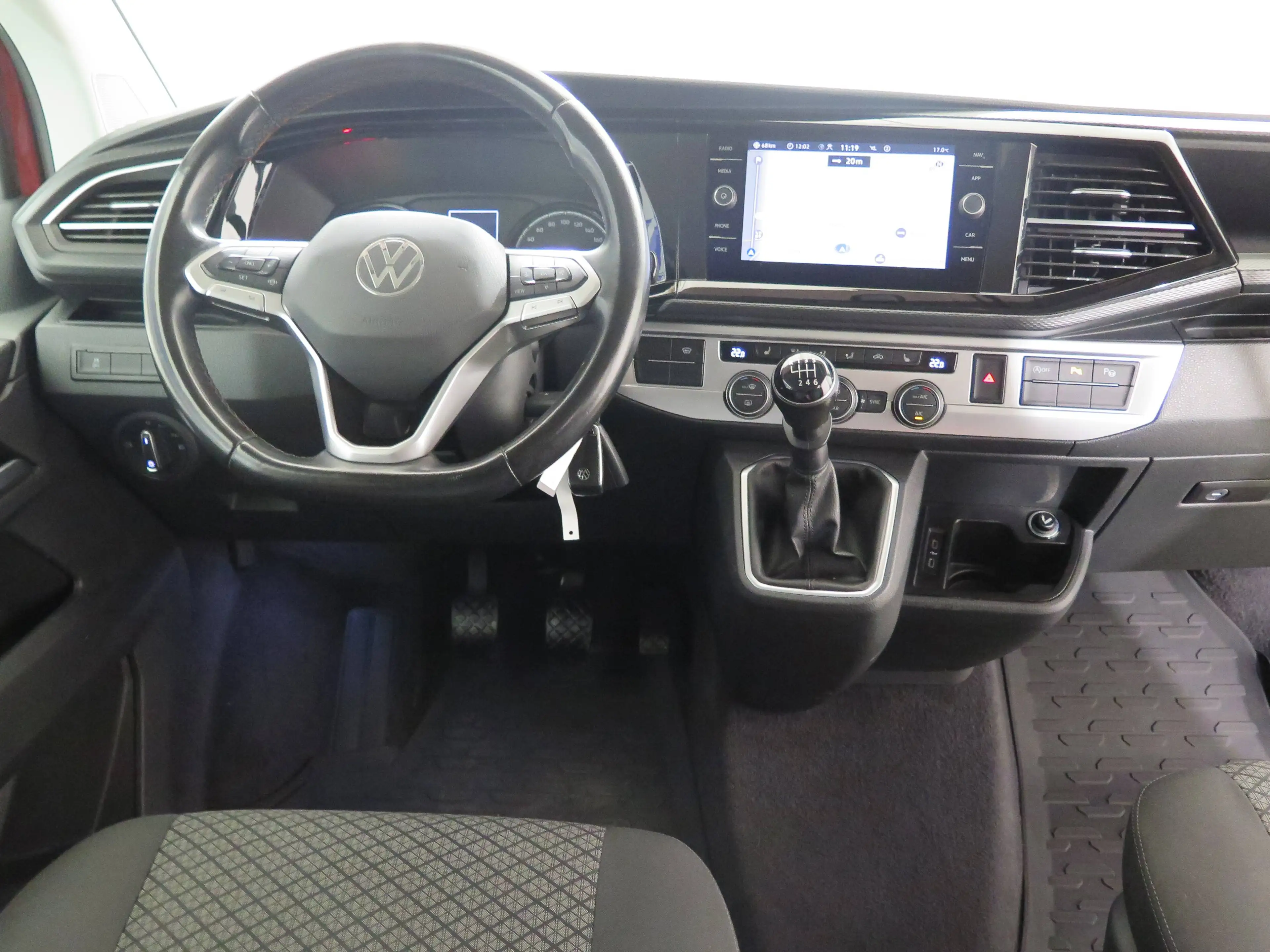 Volkswagen T6.1 Multivan Multivan, AHK, Standh, Navi, App, RFK, LED — photo 10