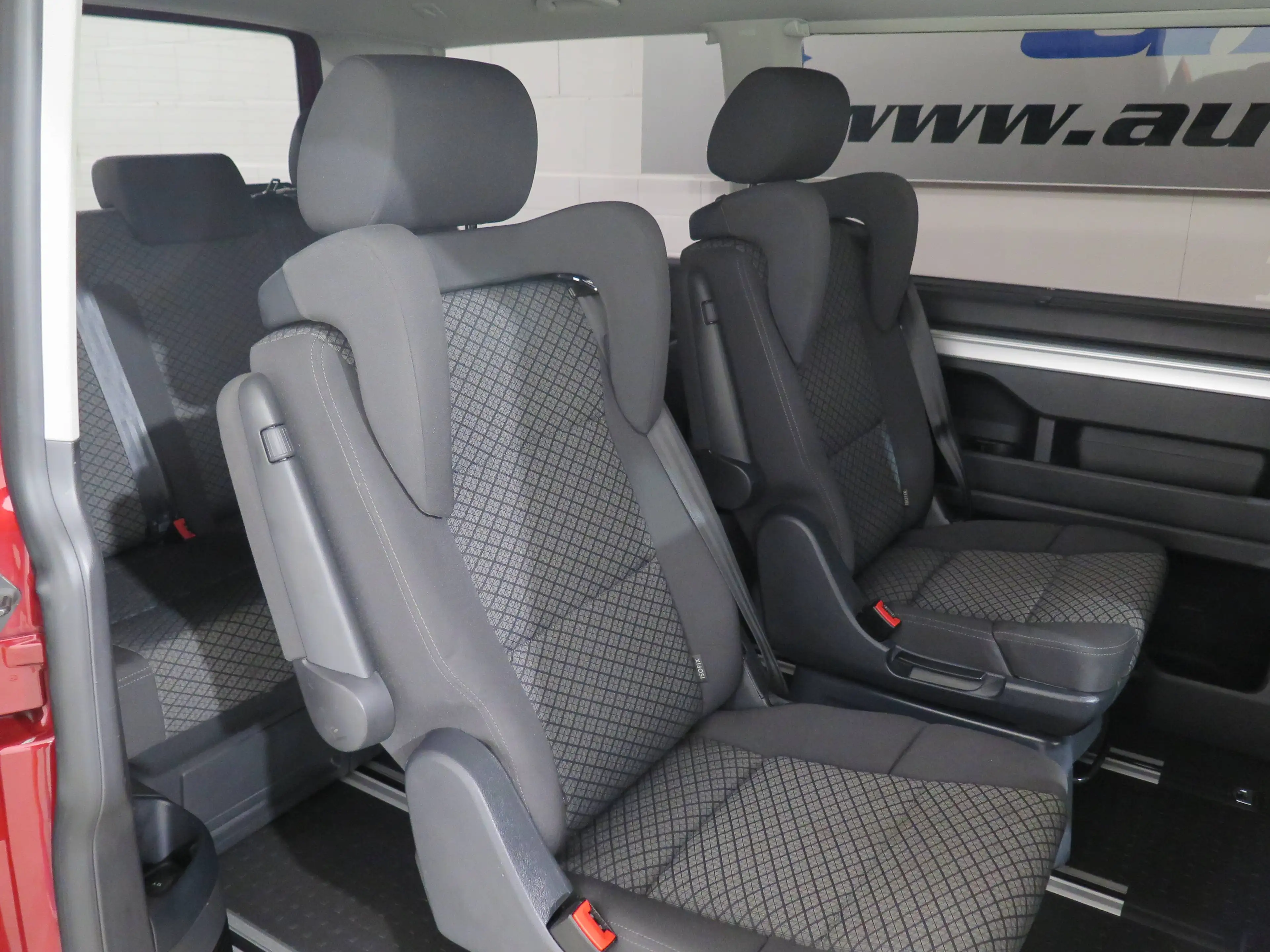 Volkswagen T6.1 Multivan Multivan, AHK, Standh, Navi, App, RFK, LED — photo 14