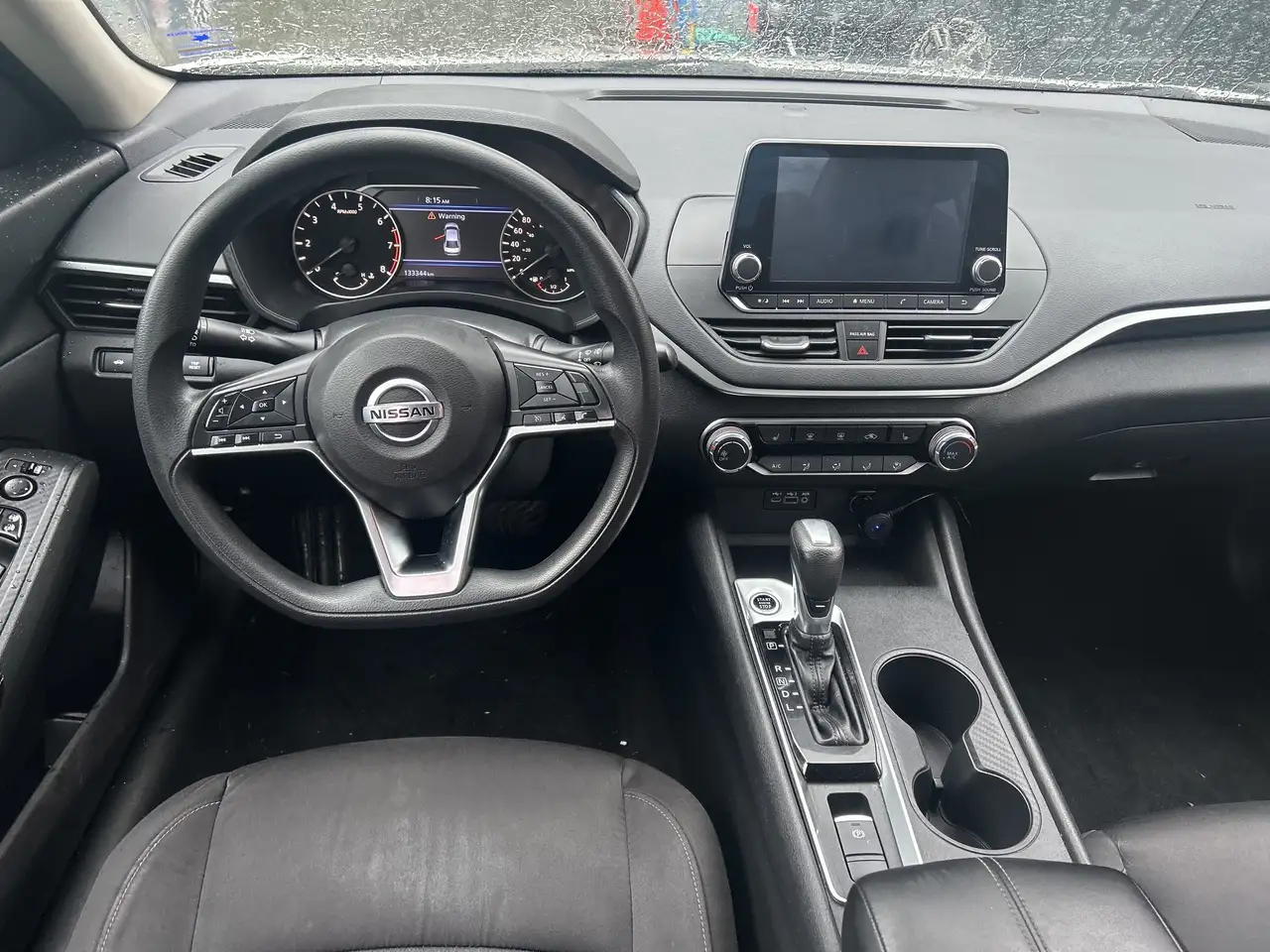 Nissan Altima снимка Nissan Altima