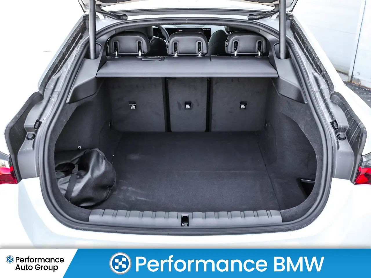 BMW i4 снимка BMW i4