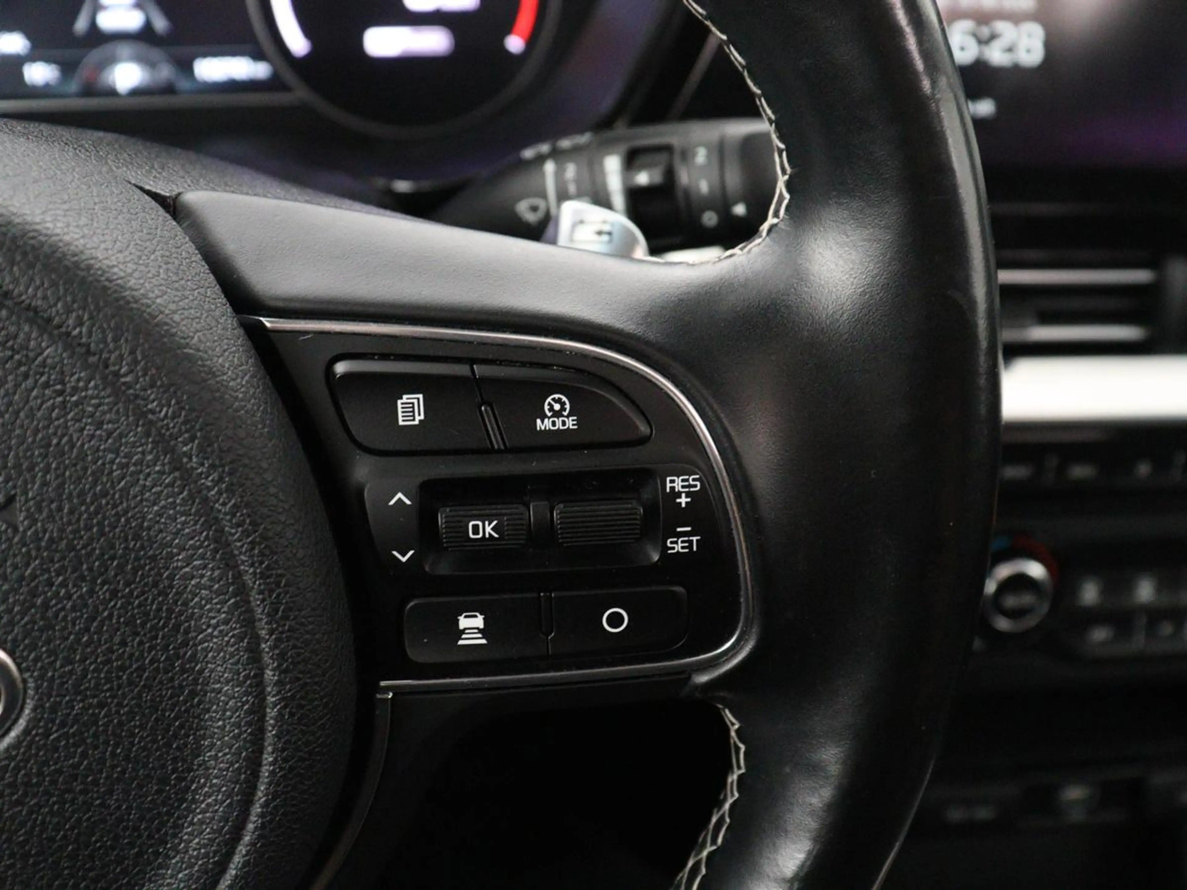 Kia e-Niro DynamicPlusLine 64 kWh | SOH 95,3% | Panoramadak | — photo 20