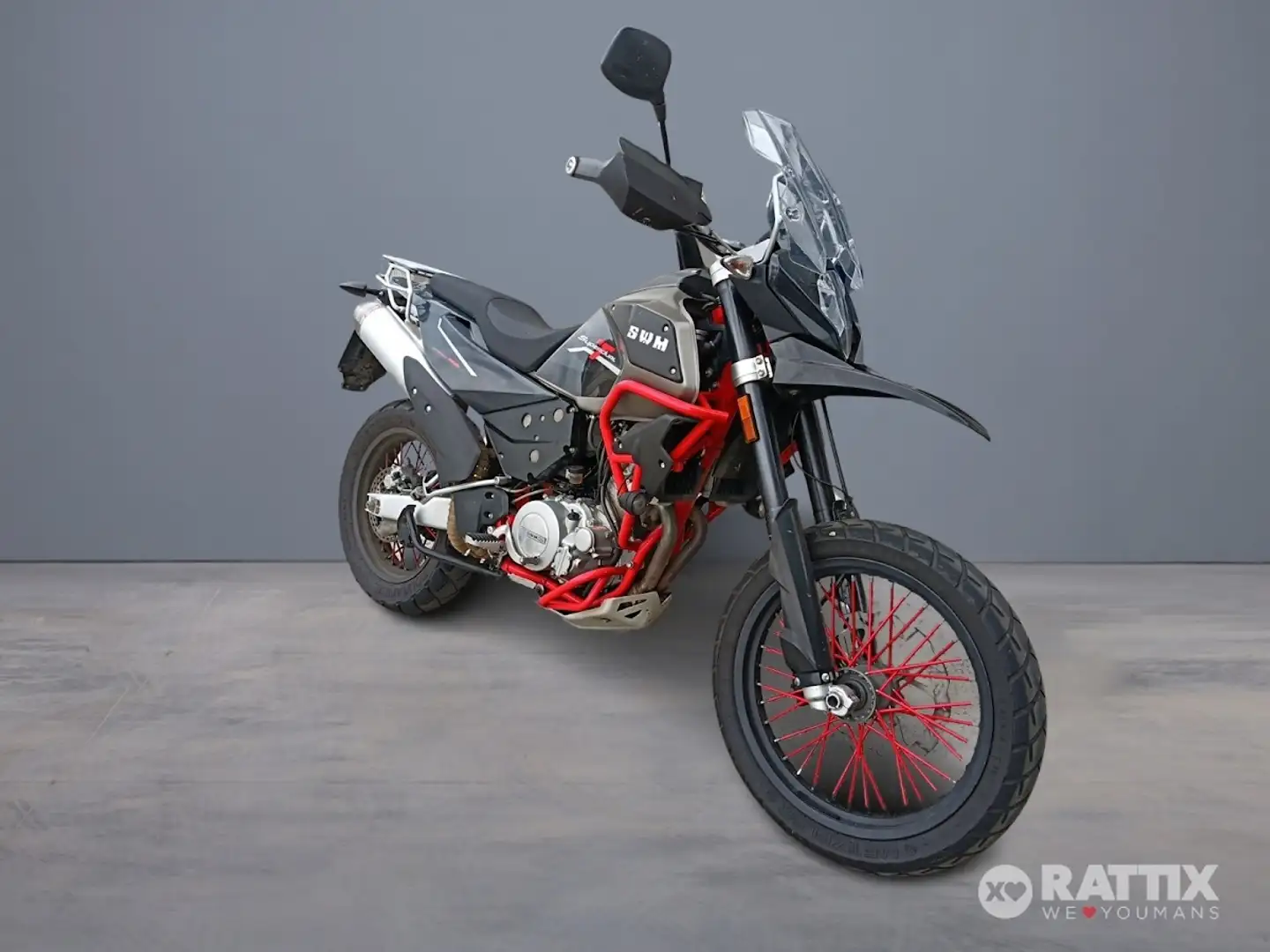 SWM Superdual E4 - 1