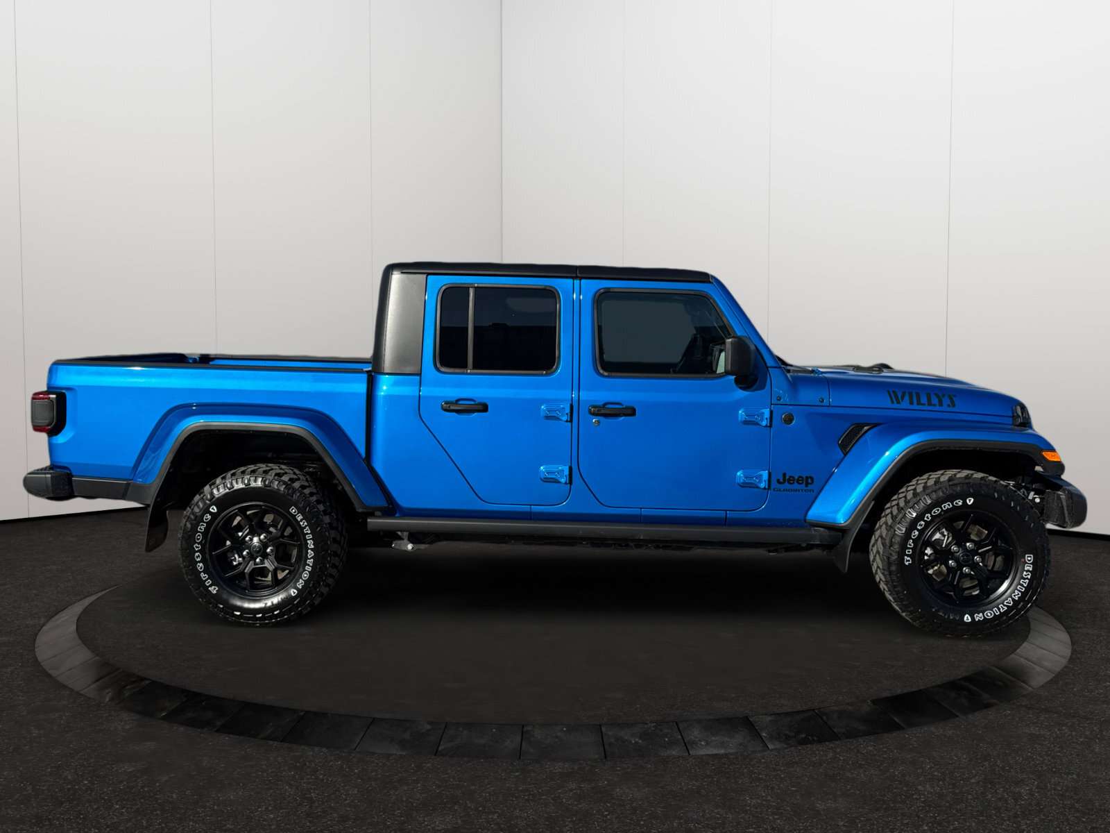 2026 Jeep Gladiator Willys | Remote Start | 12.3 Inch Touchscreen — снимка 1