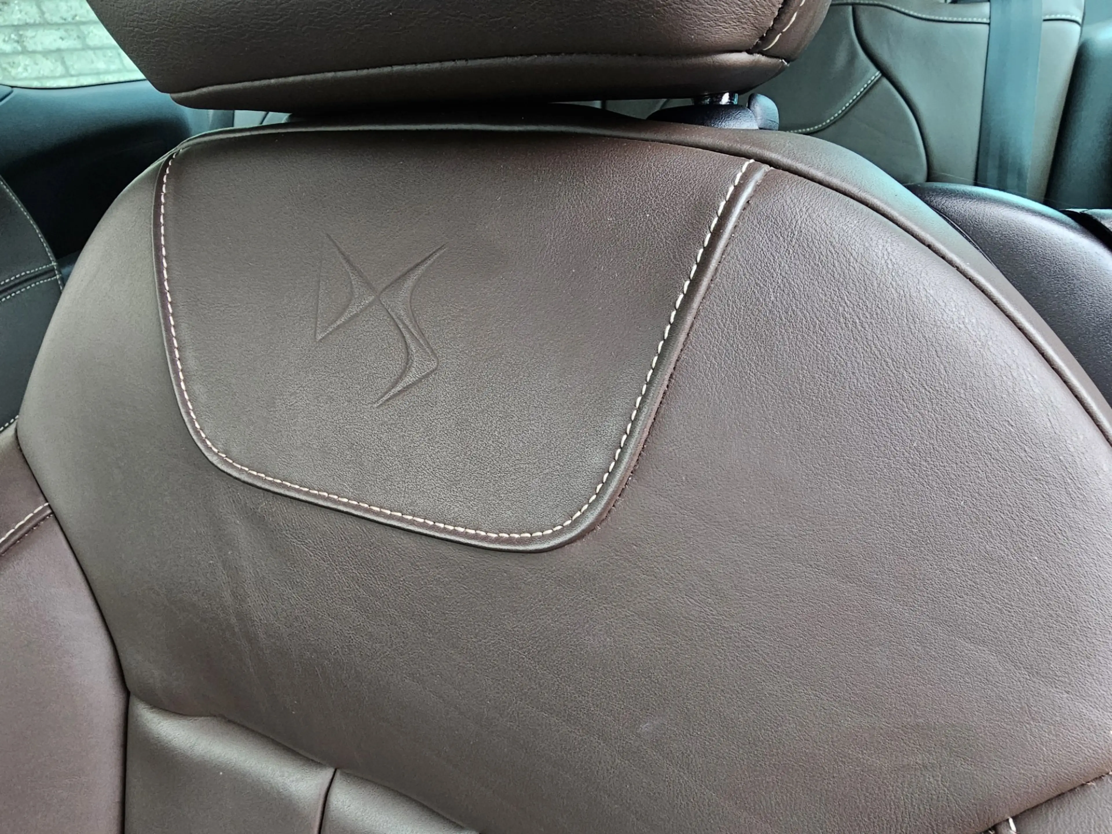 DS Automobiles DS 3 1.2 PureTech Café Racer Leer/Camera — photo 11
