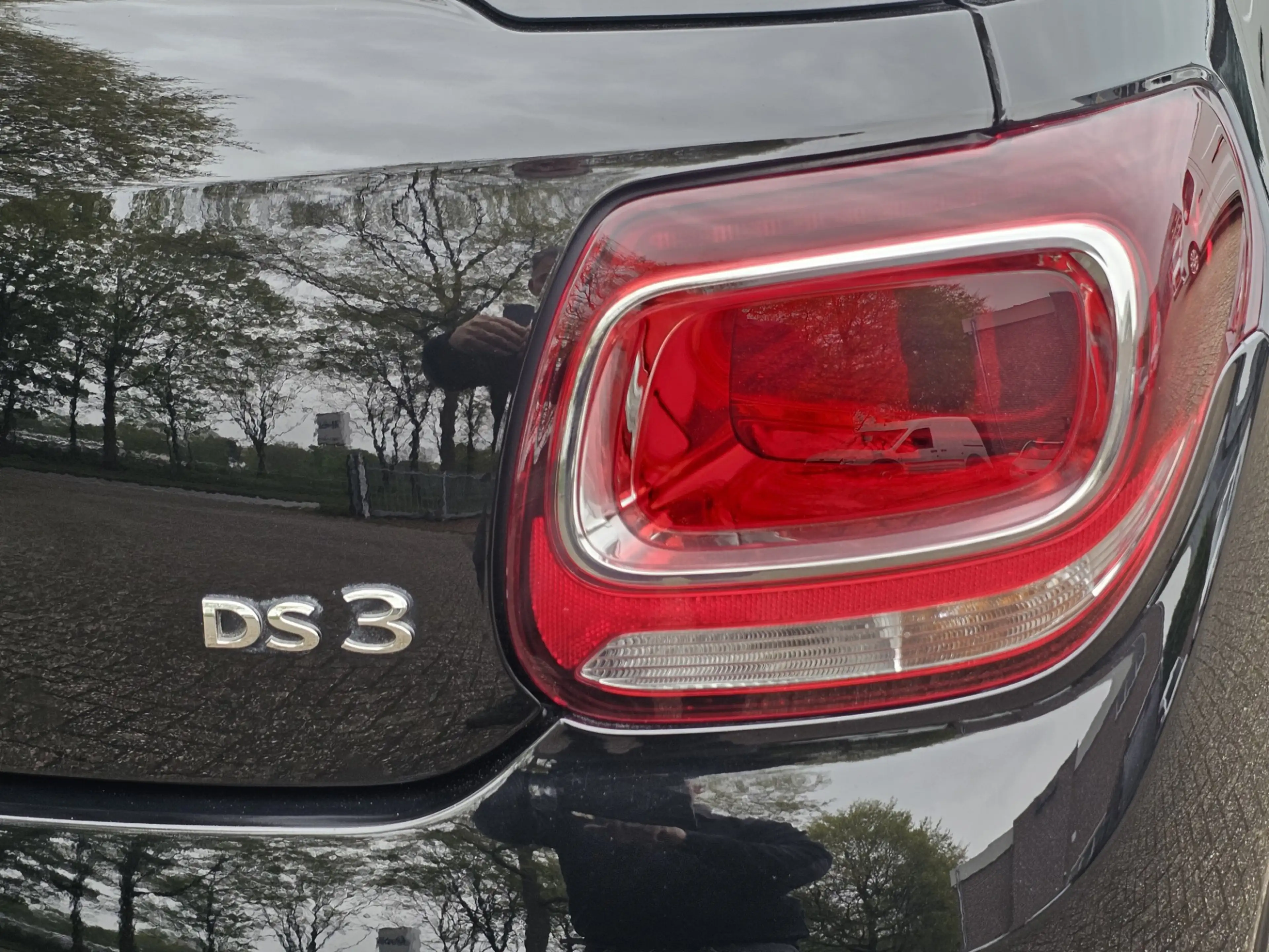 DS Automobiles DS 3 1.2 PureTech Café Racer Leer/Camera — photo 8