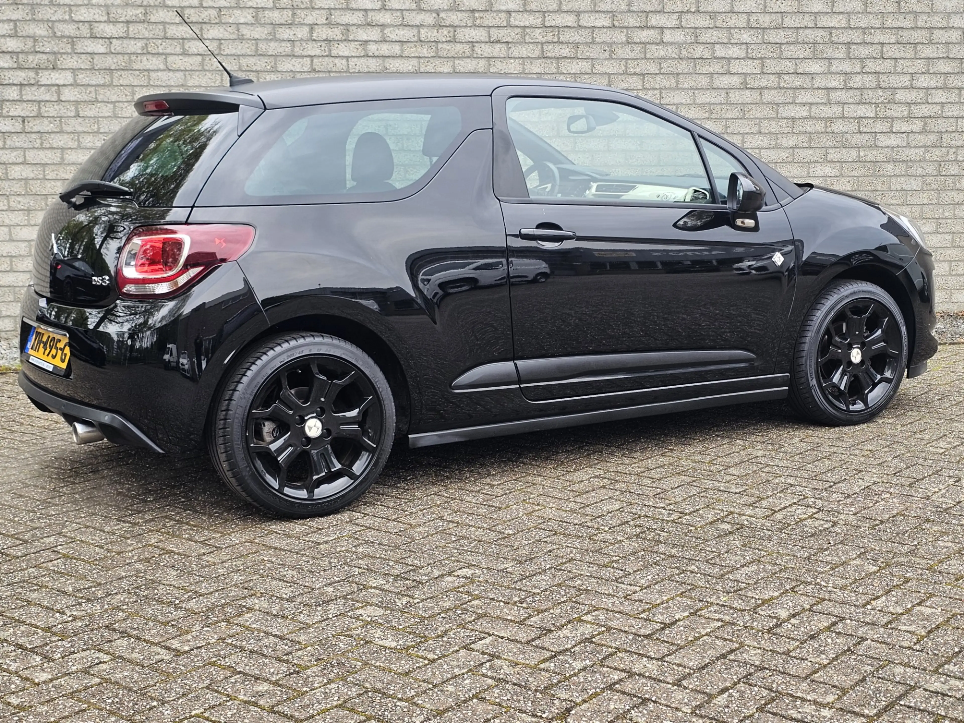 DS Automobiles DS 3 1.2 PureTech Café Racer Leer/Camera — photo 5