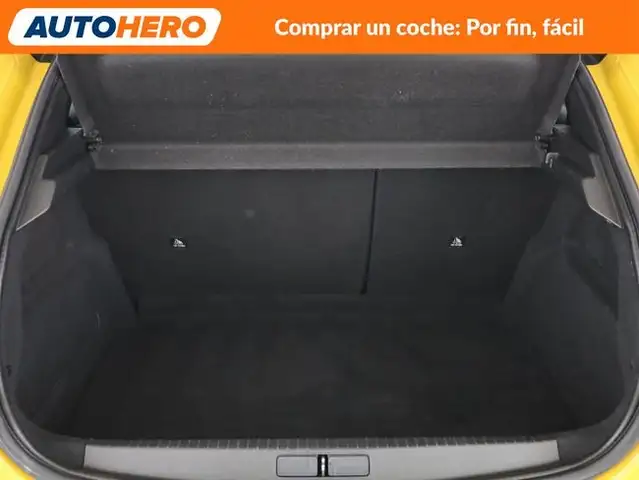 Peugeot 208 view 18
