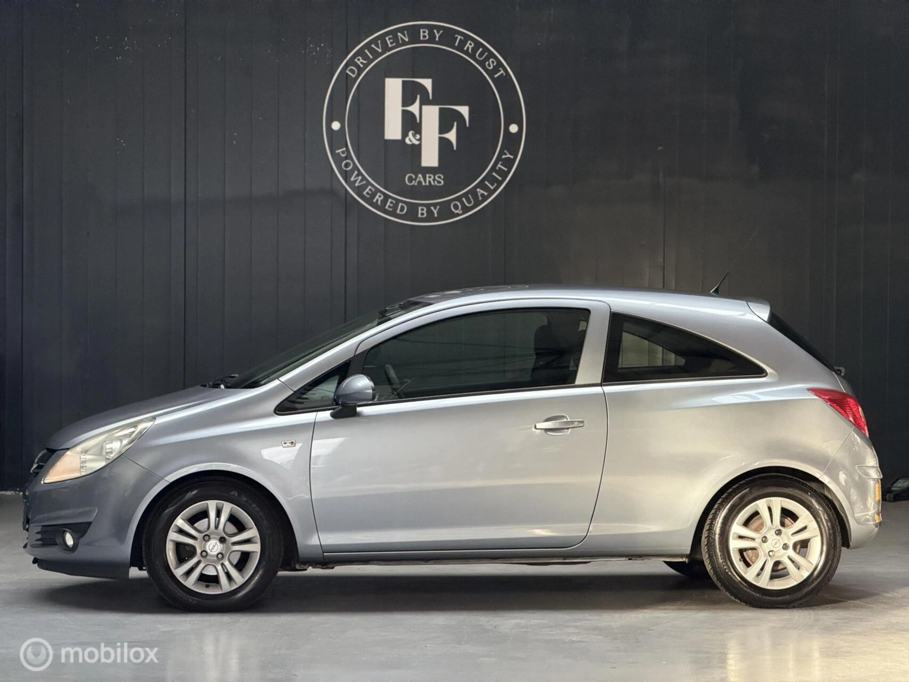 Opel Corsa 1.4-16V Cosmo| Vol Automaat | NAP | Cruise |Airco — photo 11