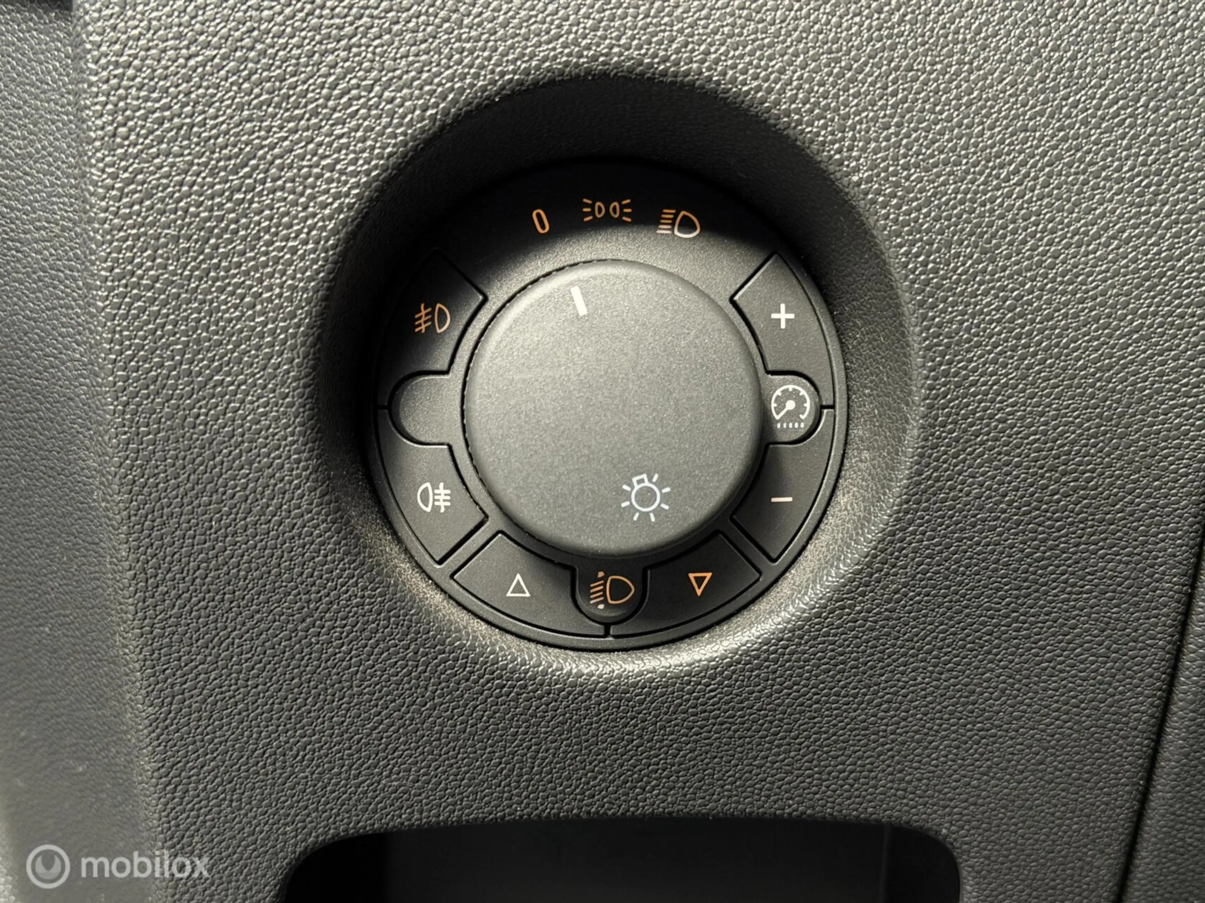 Opel Corsa 1.4-16V Cosmo| Vol Automaat | NAP | Cruise |Airco — photo 28