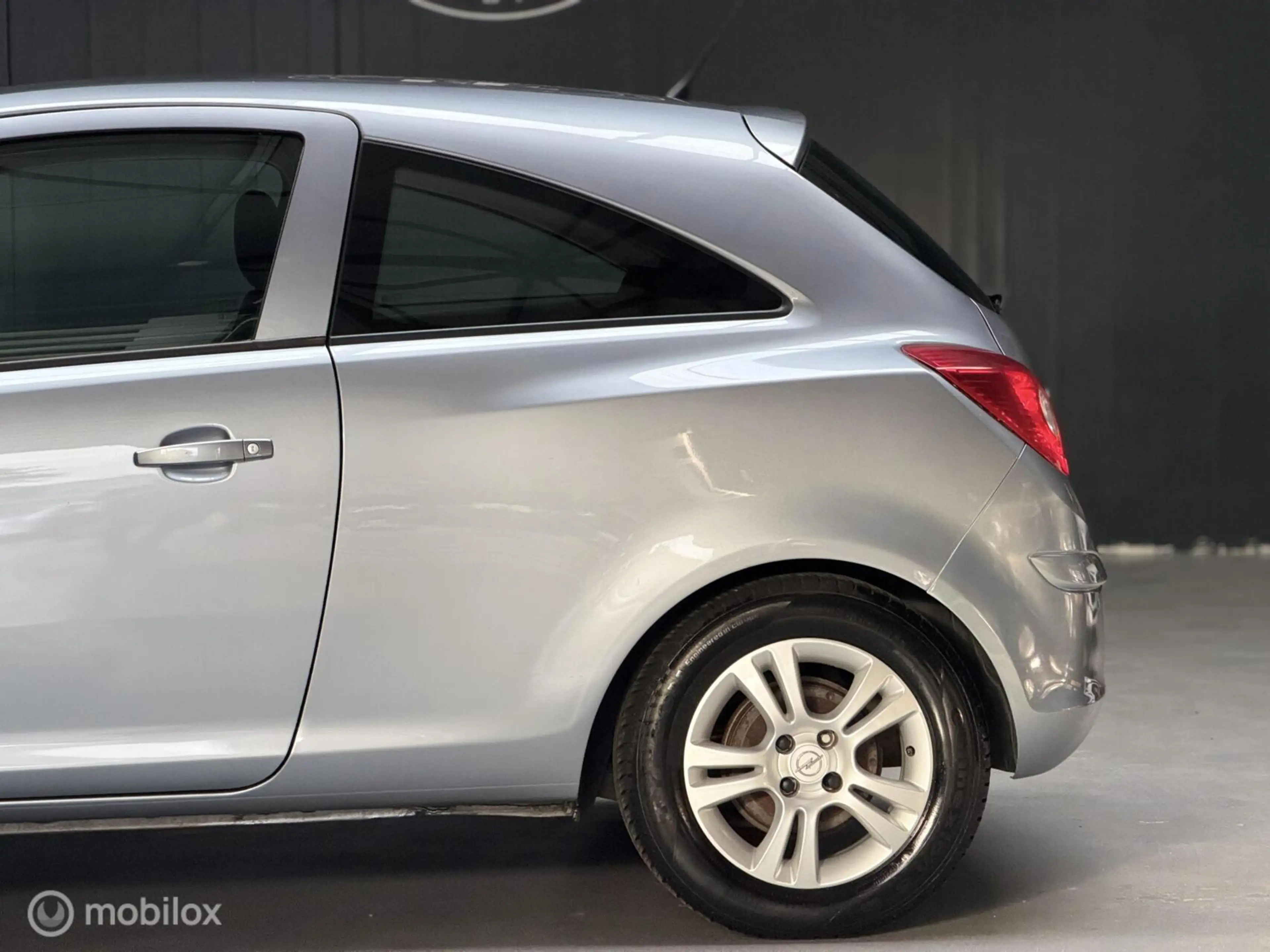 Opel Corsa 1.4-16V Cosmo| Vol Automaat | NAP | Cruise |Airco — photo 13
