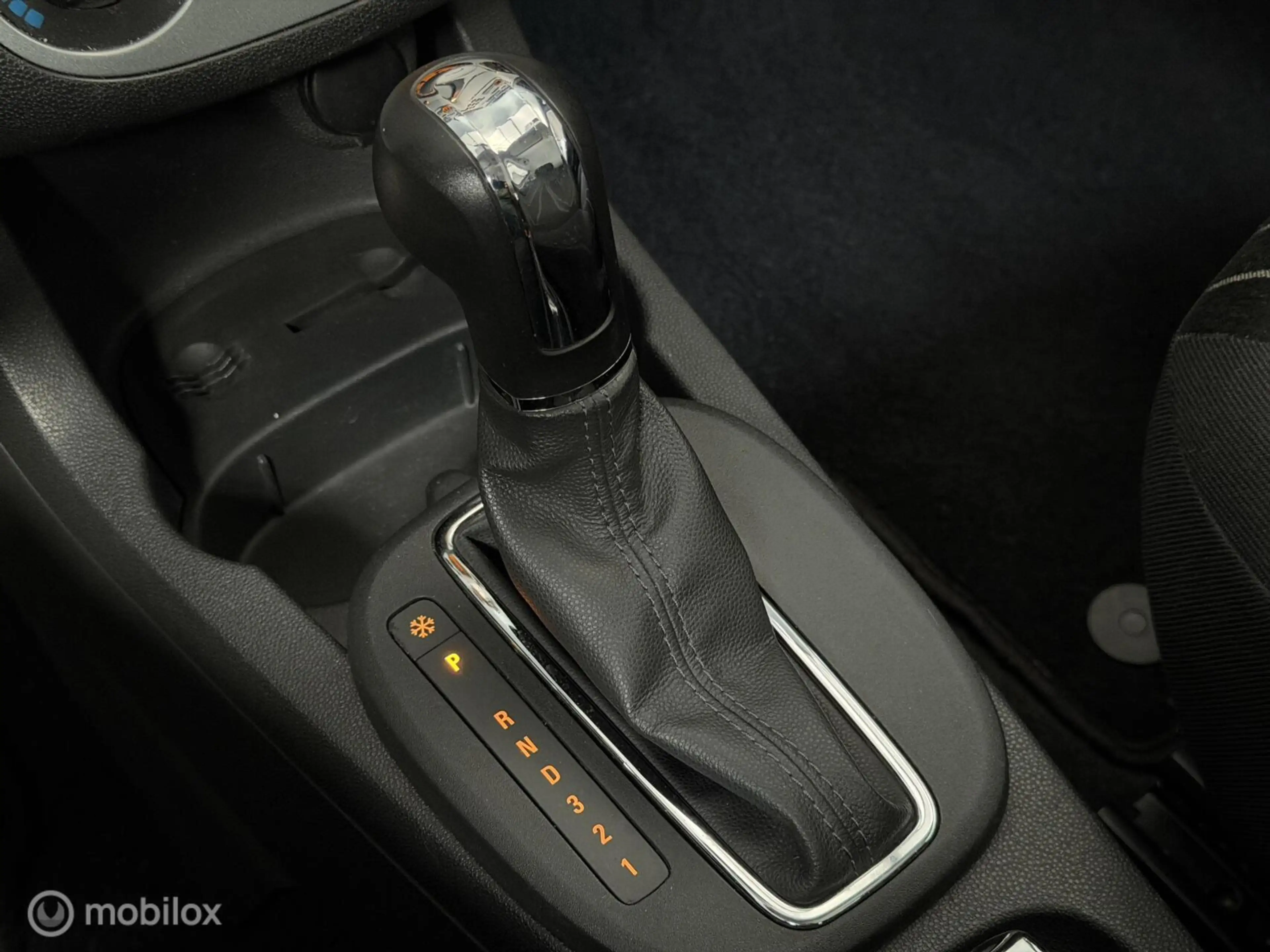 Opel Corsa 1.4-16V Cosmo| Vol Automaat | NAP | Cruise |Airco — photo 39