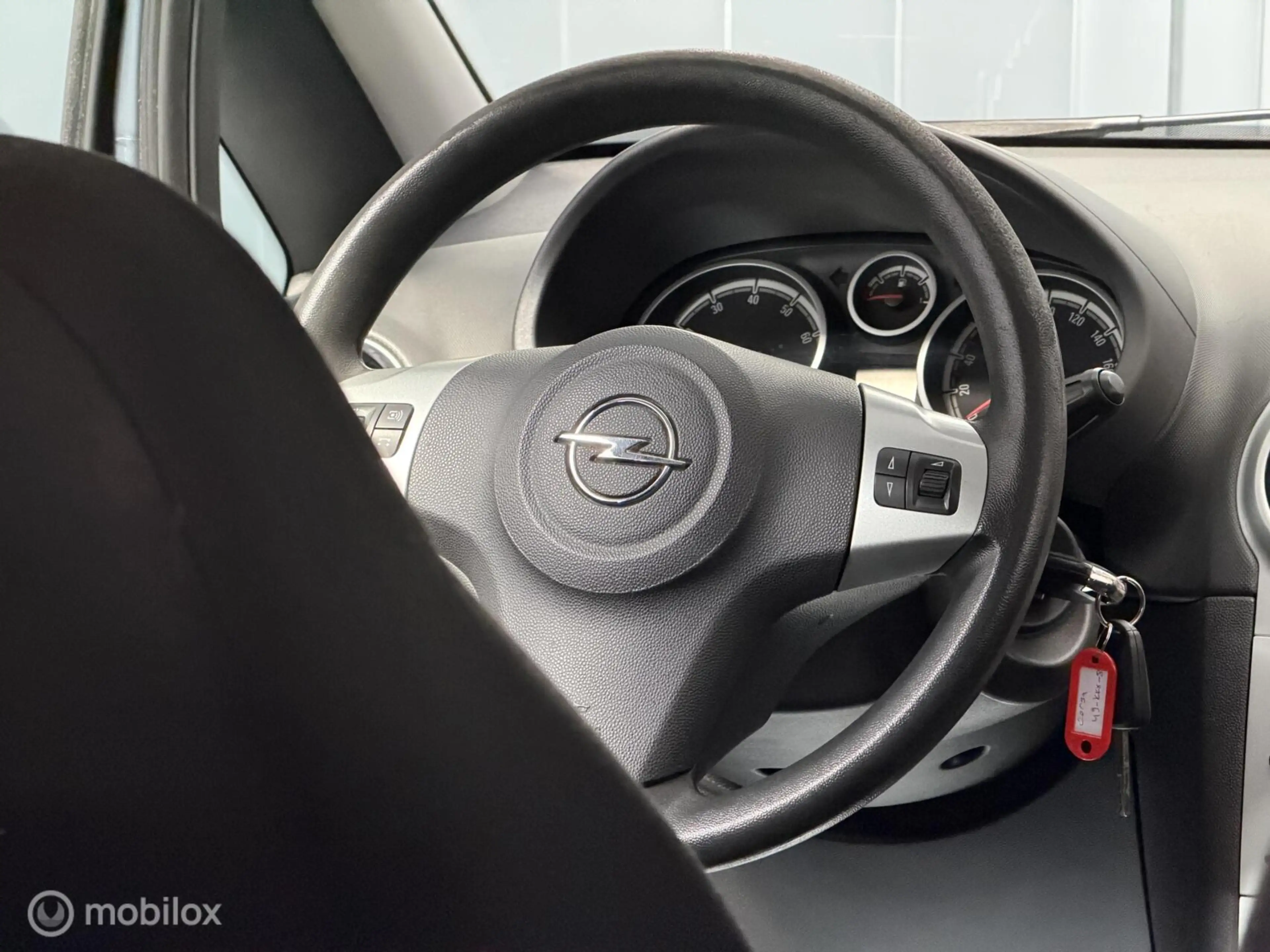 Opel Corsa 1.4-16V Cosmo| Vol Automaat | NAP | Cruise |Airco — photo 22