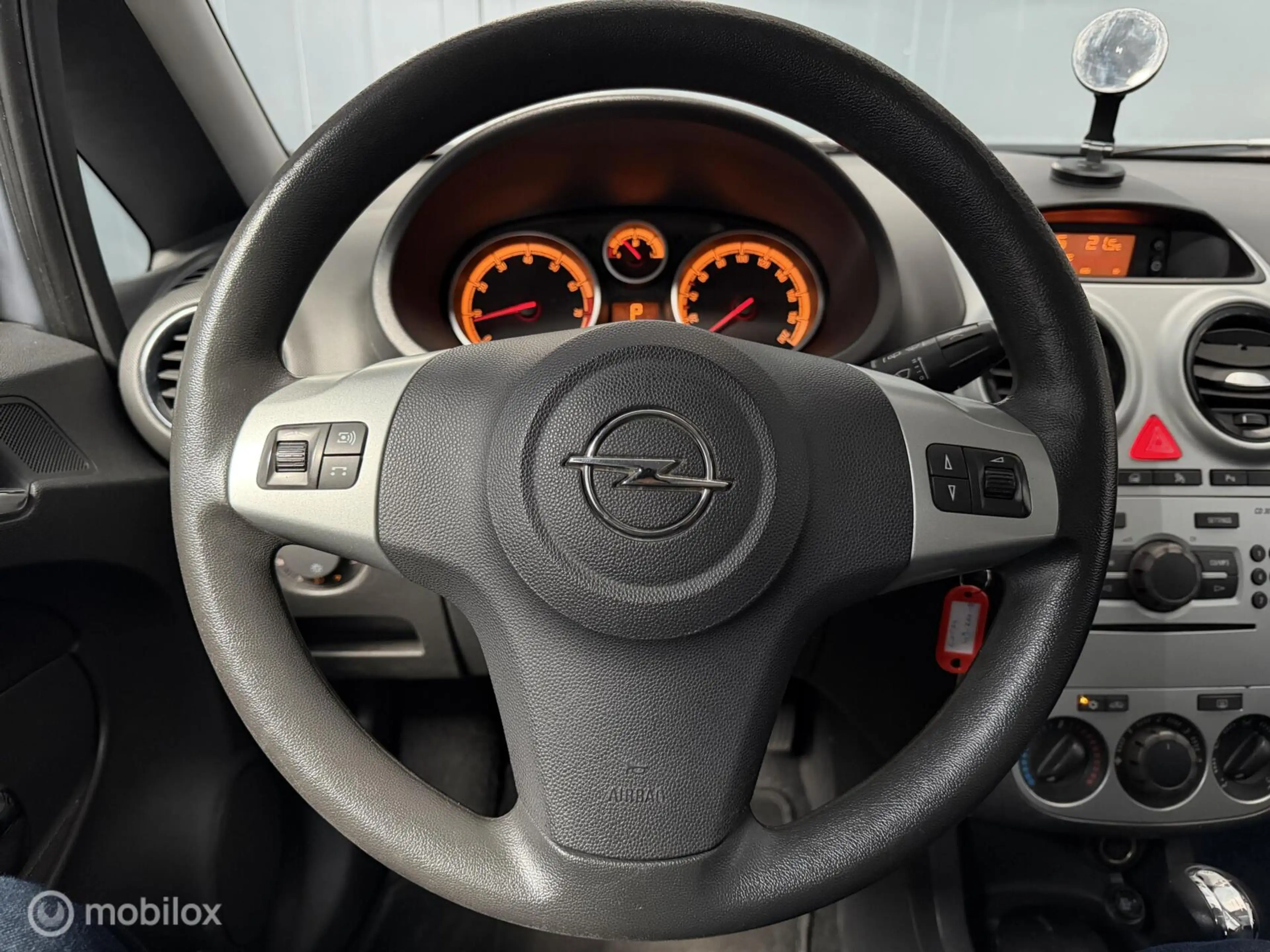 Opel Corsa 1.4-16V Cosmo| Vol Automaat | NAP | Cruise |Airco — photo 29