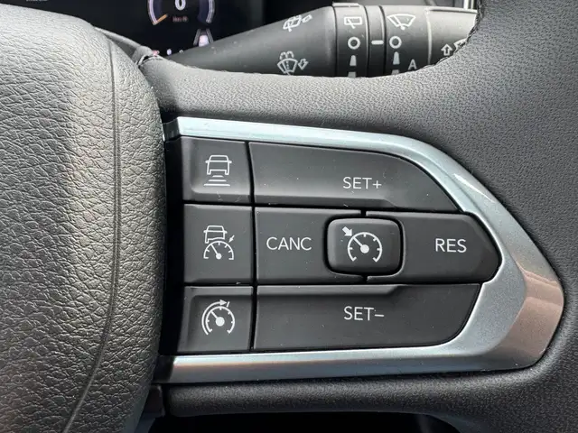 Jeep Compass view 18
