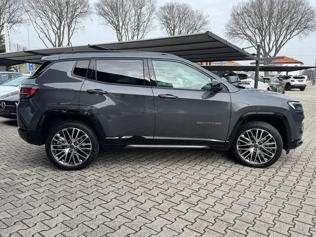 Jeep Compass view 7