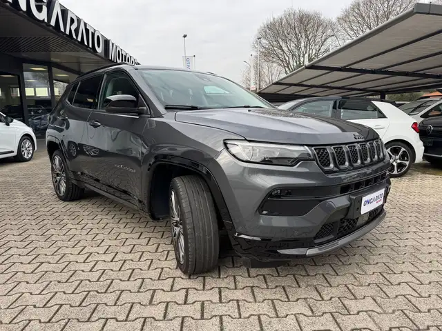 Jeep Compass view 5