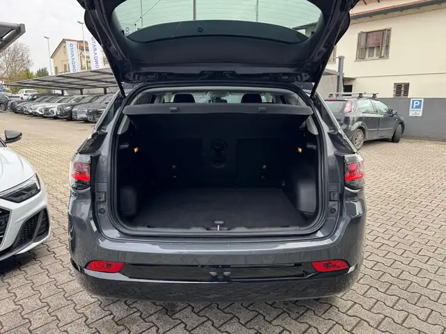 Jeep Compass view 6