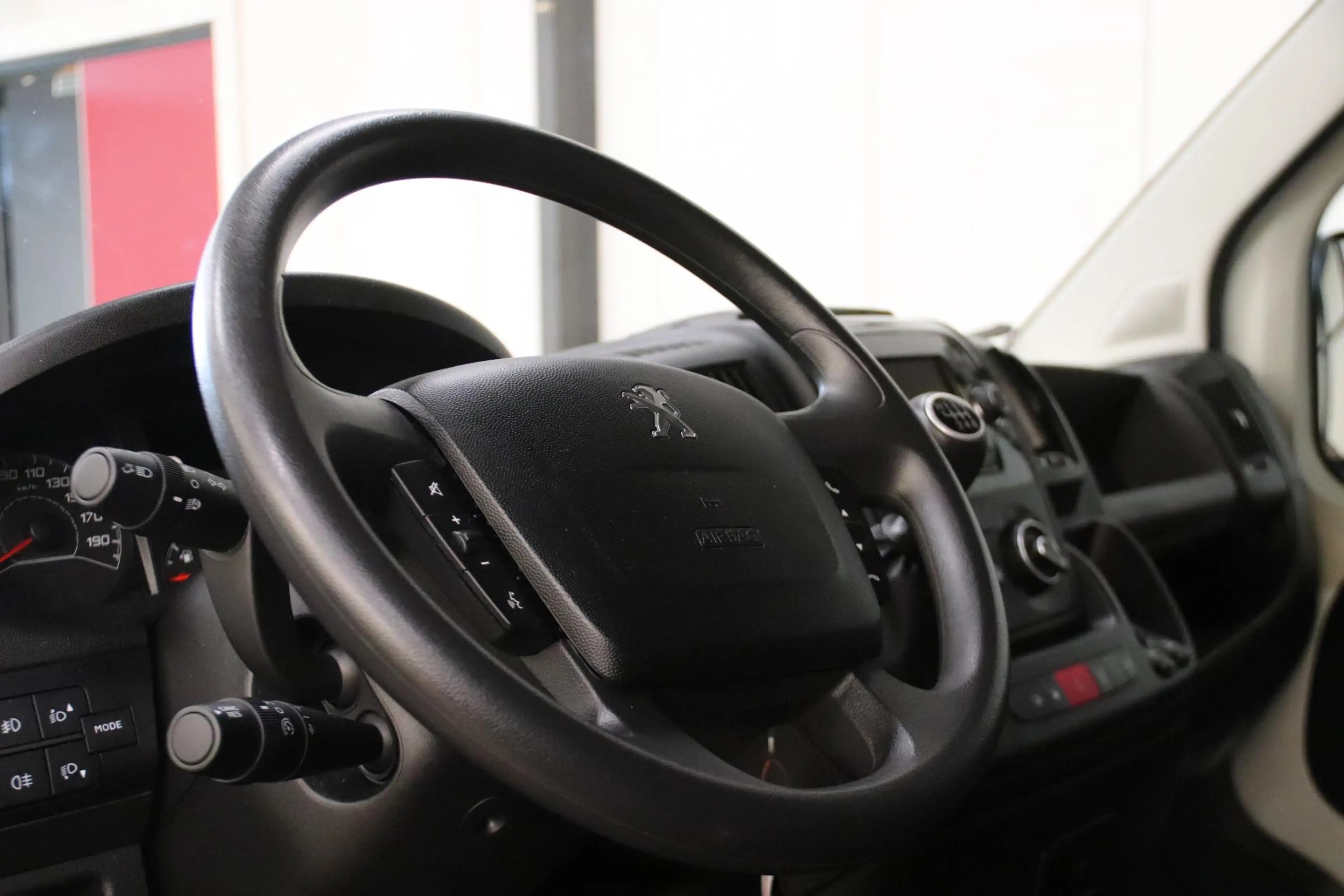 Peugeot Boxer 435 2.2 BlueHDi L4H2 AIRCO ACHTERUITRIJCAMERA — photo 7