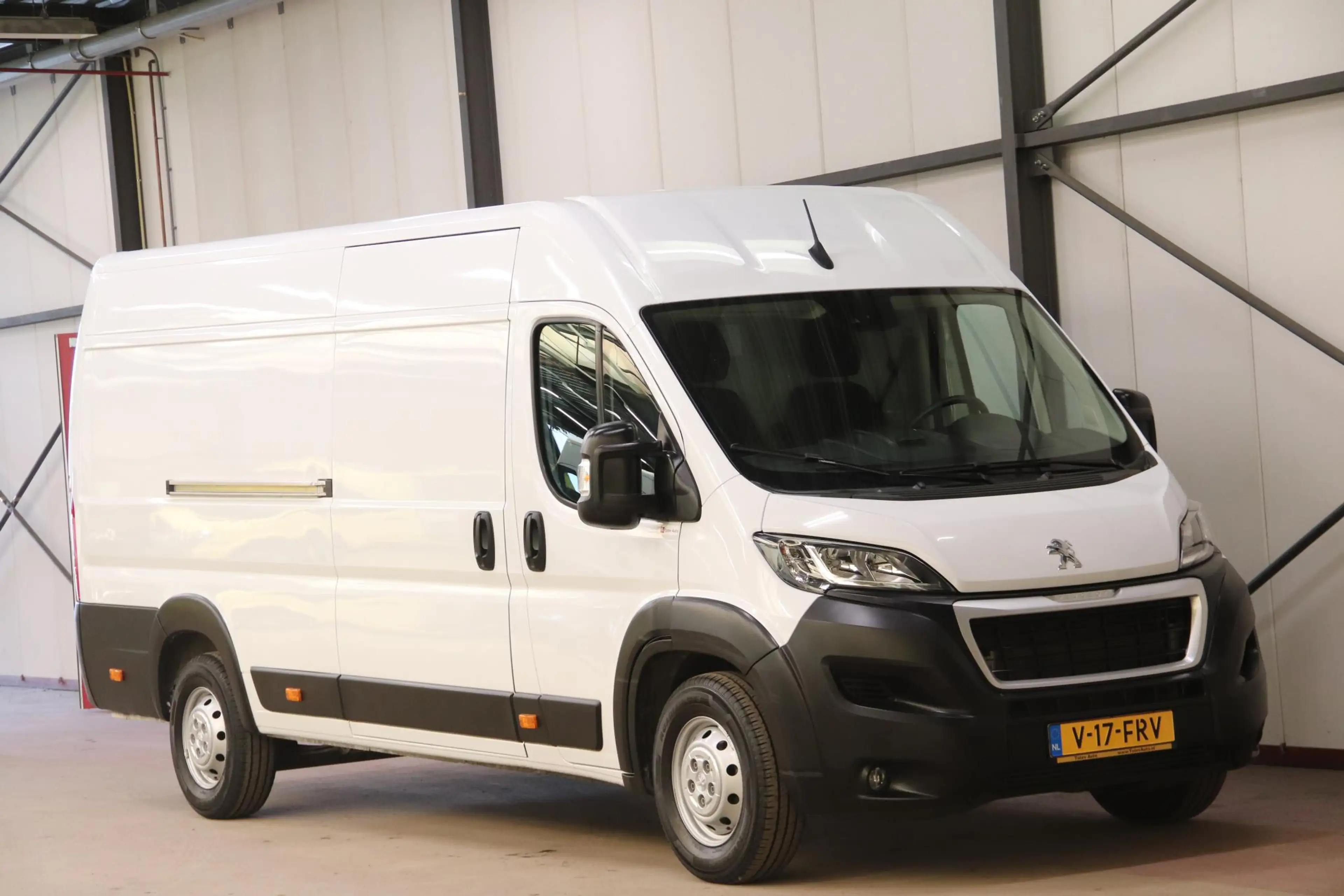 Peugeot Boxer 435 2.2 BlueHDi L4H2 AIRCO ACHTERUITRIJCAMERA — photo 11