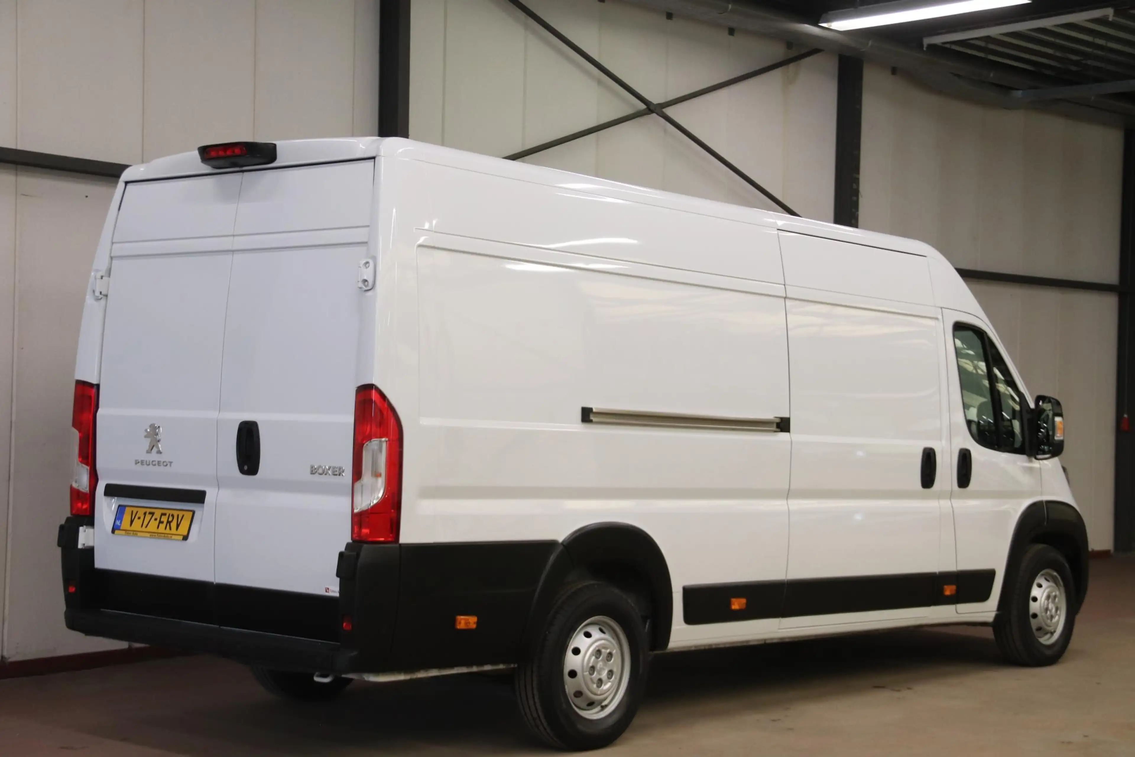 Peugeot Boxer 435 2.2 BlueHDi L4H2 AIRCO ACHTERUITRIJCAMERA — photo 12