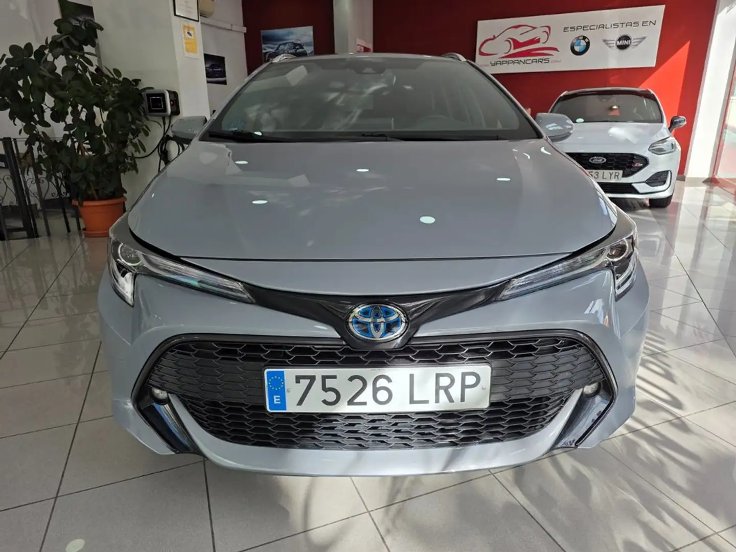 Toyota Corolla 2.0 180H STYLE E-CVT TOURING SPORT Gris - 2