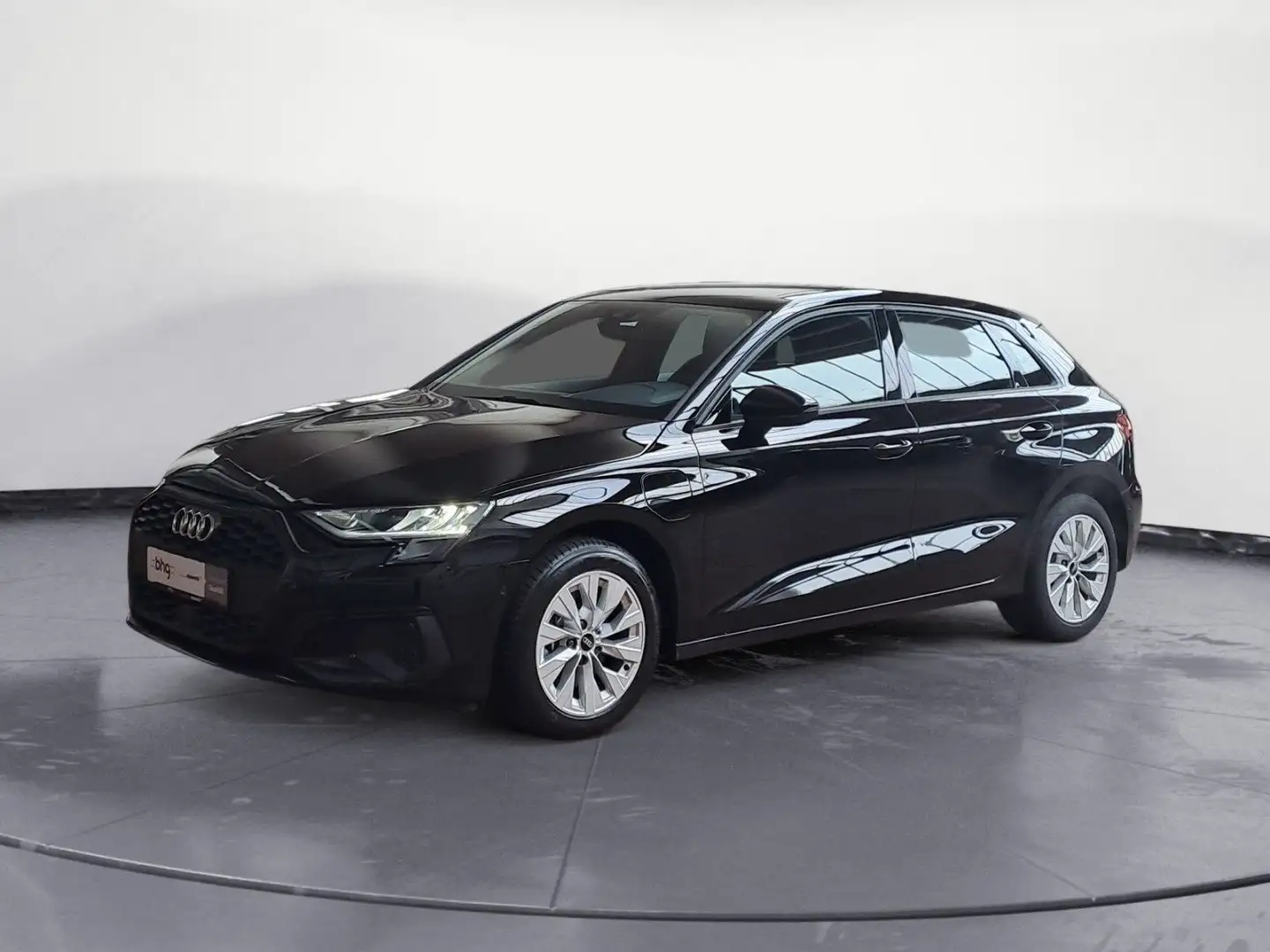 Audi A3 40 TFSIe Sportback S tronic *LED*DAB*CARPLAY* Schwarz - 2