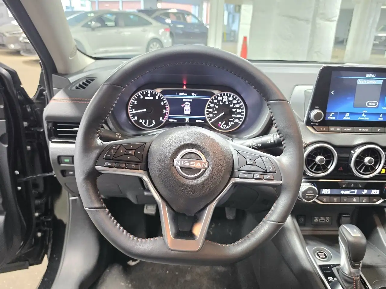 Nissan Sentra снимка Nissan Sentra