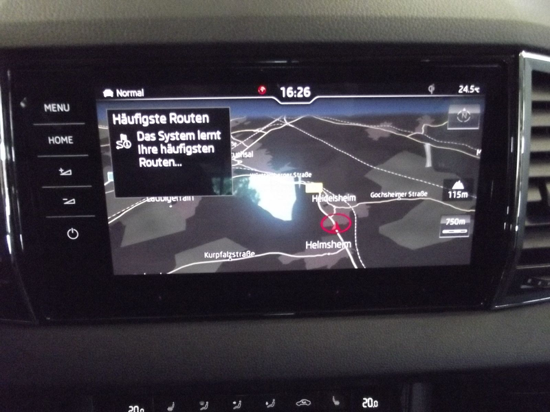 Skoda Karoq style Editon 100 NAVI AHK KAMERA — photo 13