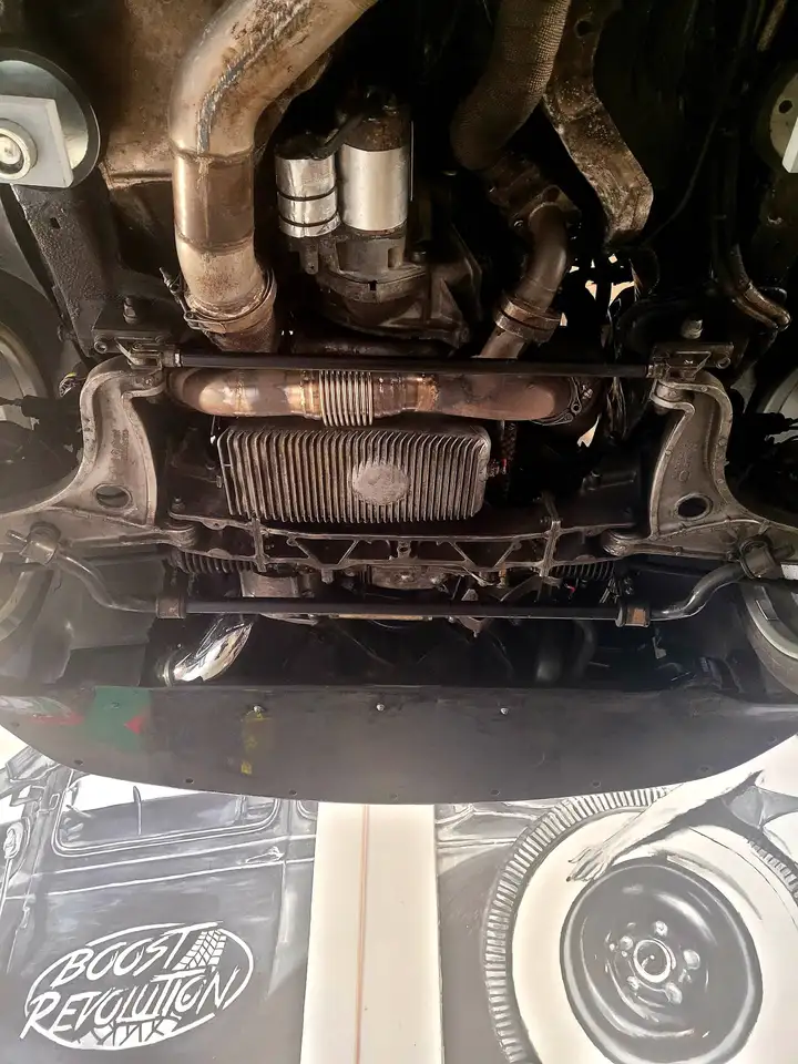 Porsche 944 3L Turbo, foto 11