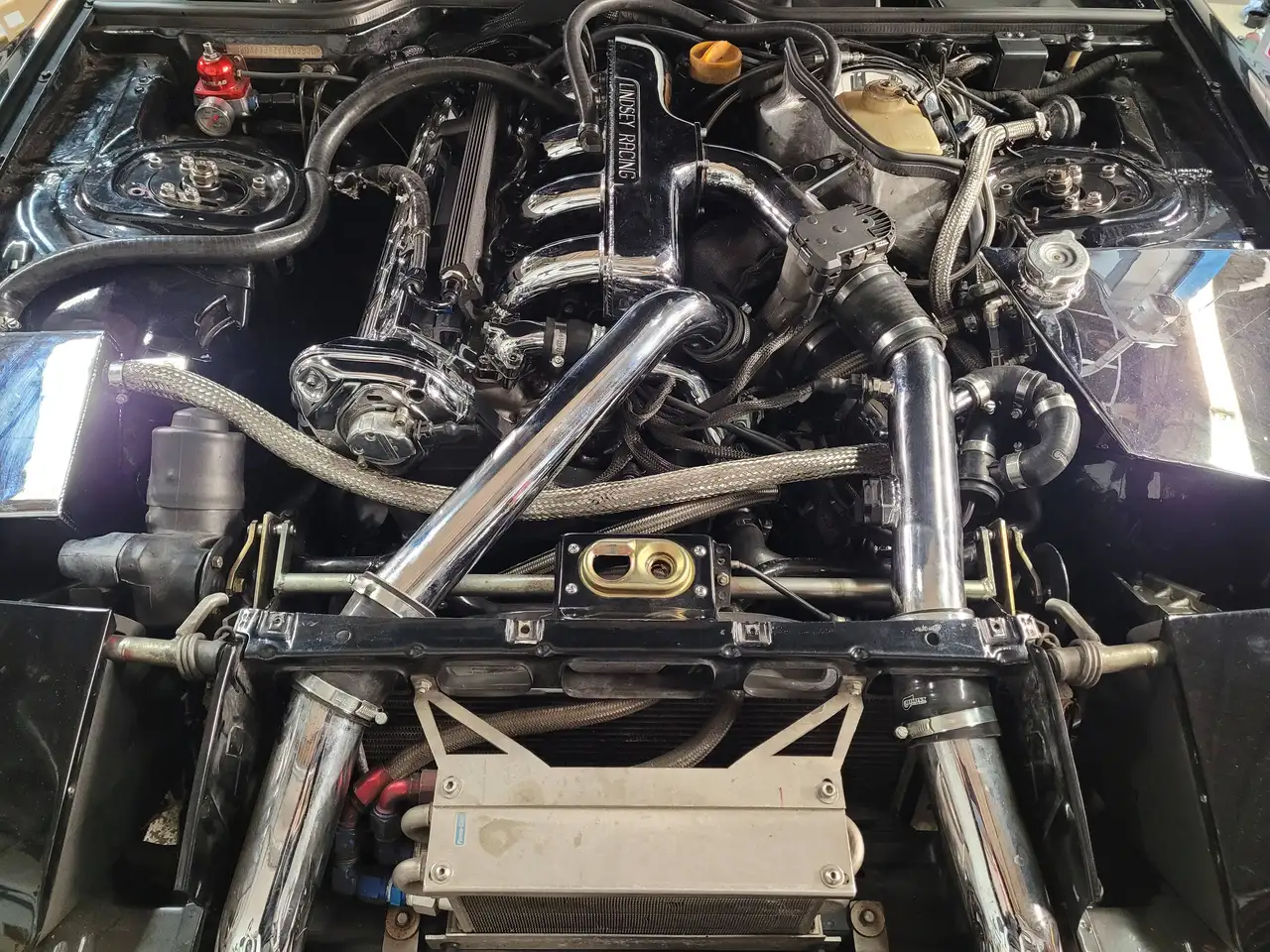 Porsche 944 3L Turbo, foto 7