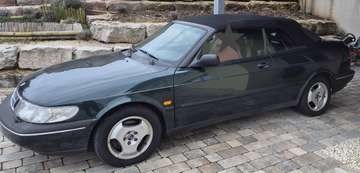 900 2.3i Cabrio SE