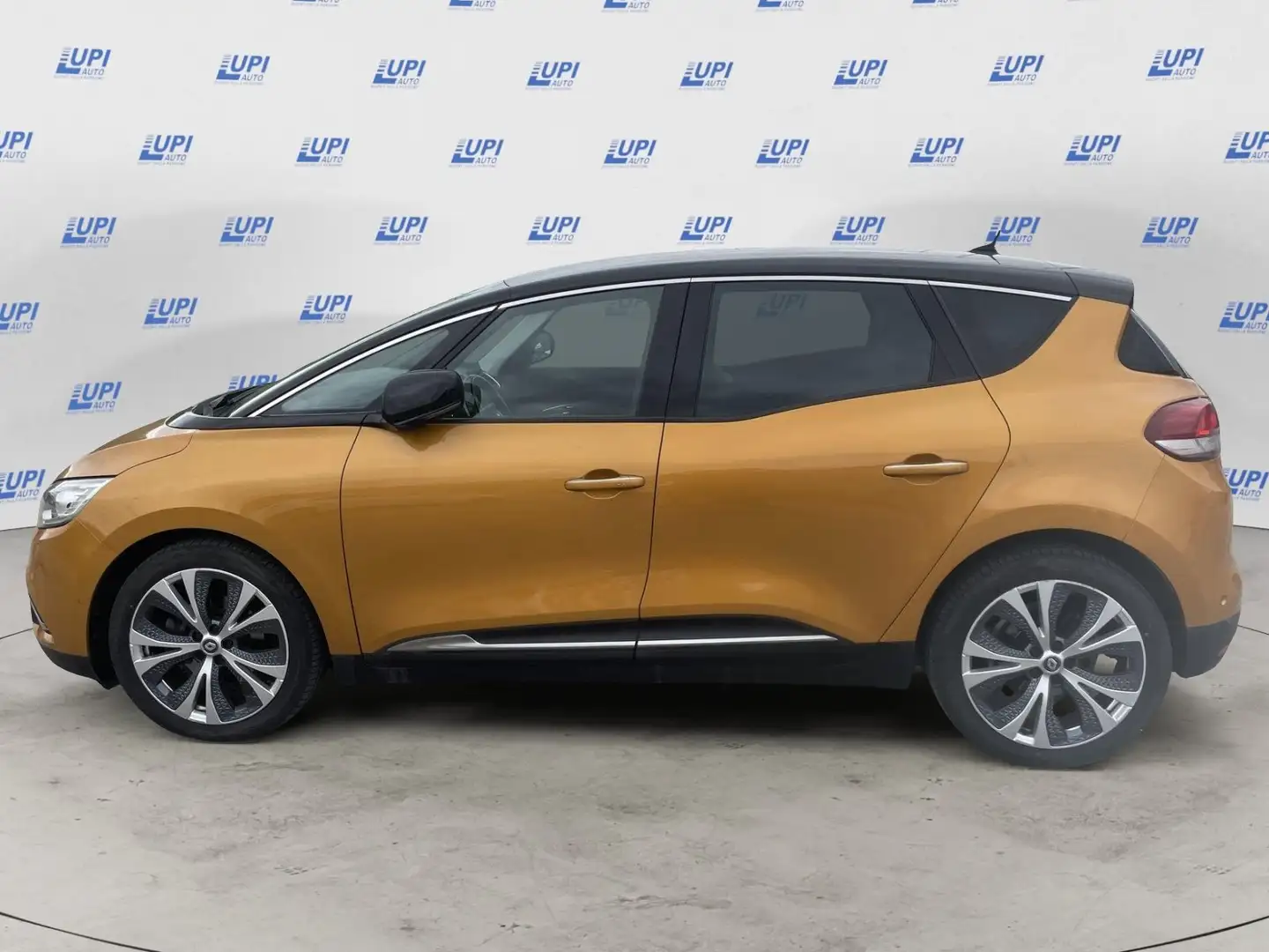 Renault Scenic Scenic 1.5 dci energy Intens 110cv edc Oranžová - 2