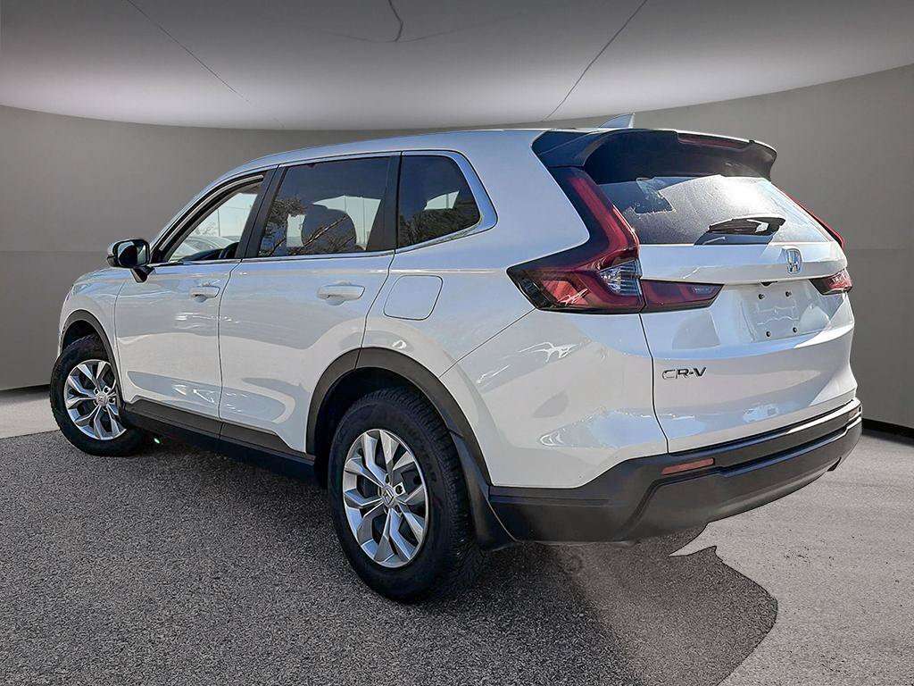 2025 Honda CR-V LX — photo 5